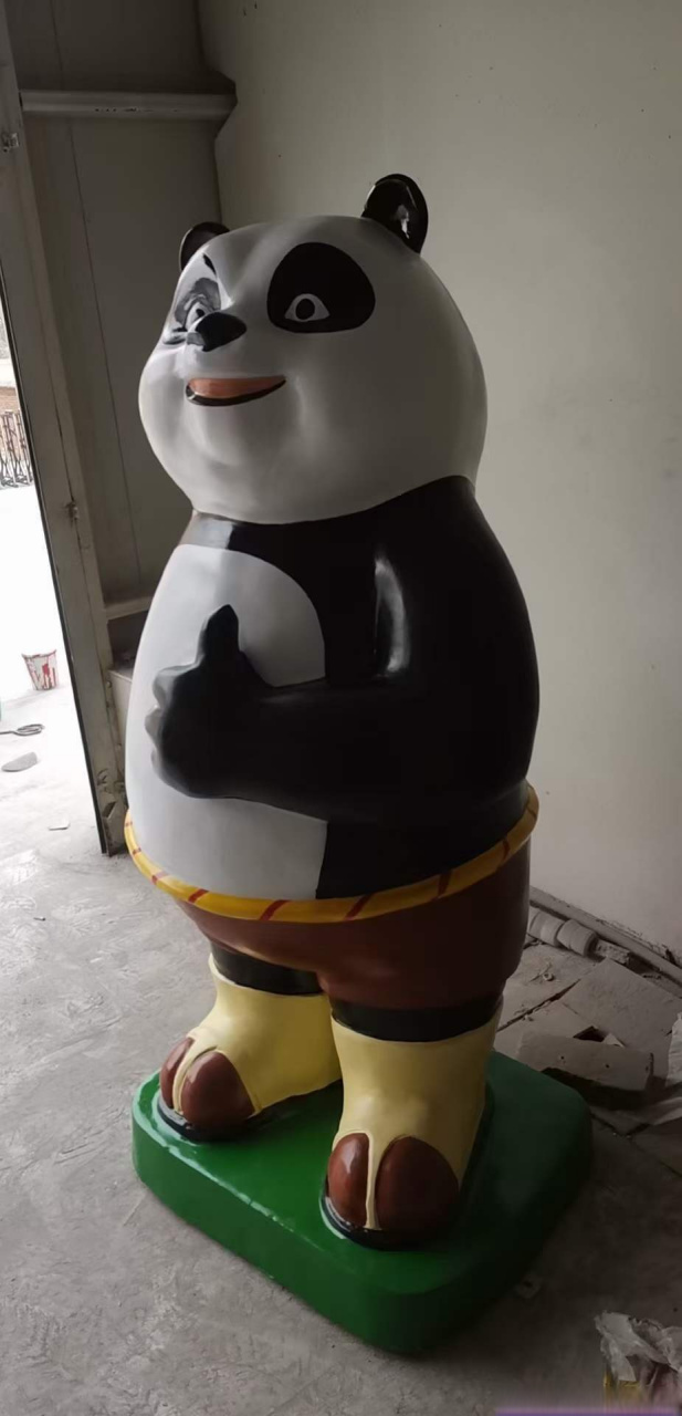 玻璃钢雕塑# #卡通熊猫# #功夫熊猫# 玻璃钢功夫熊猫雕塑以熊猫为题材