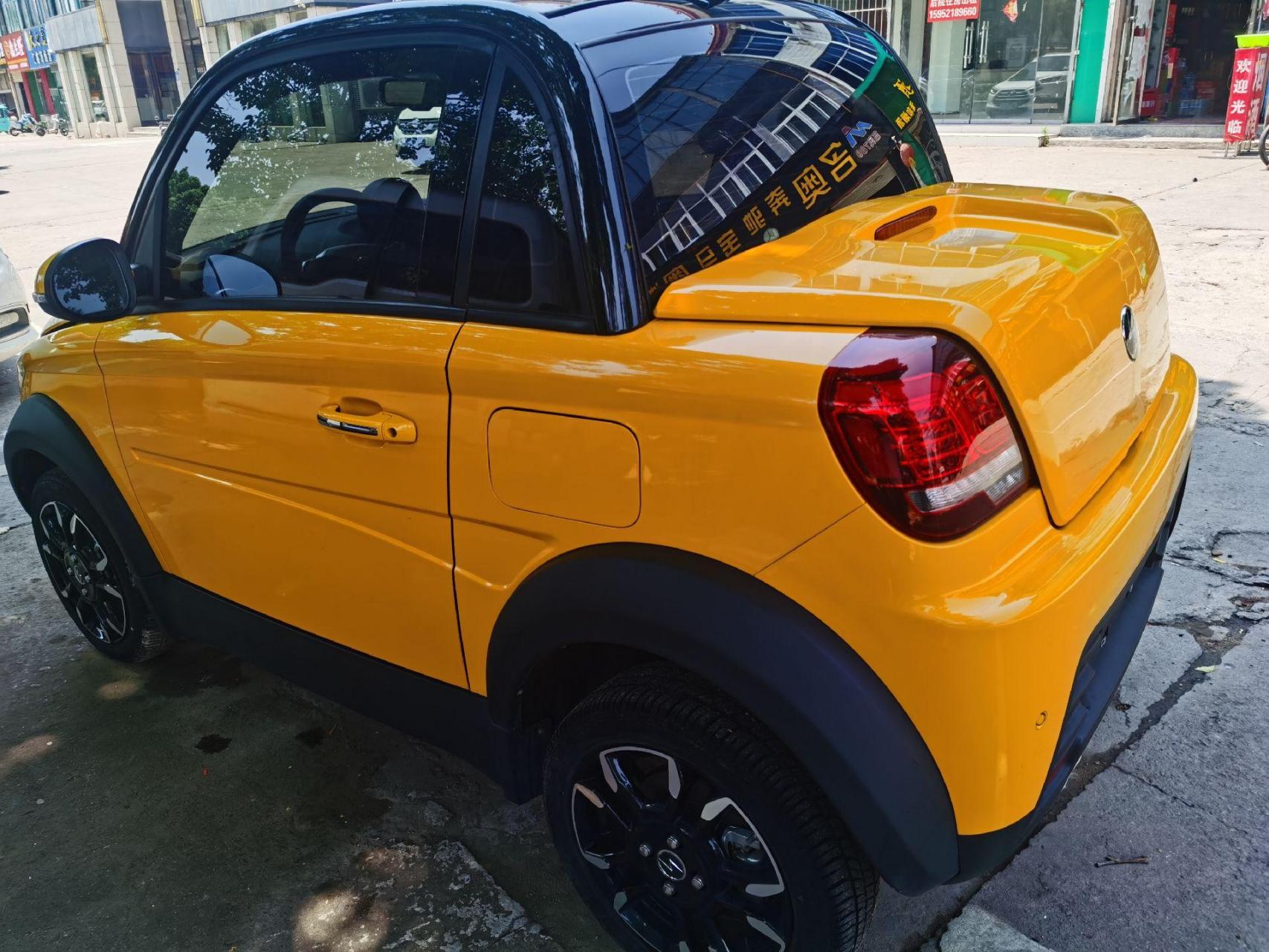 青年汽车 迈迈 2020款定制版赛麟迈迈城市新能源小跑车,续航305公里