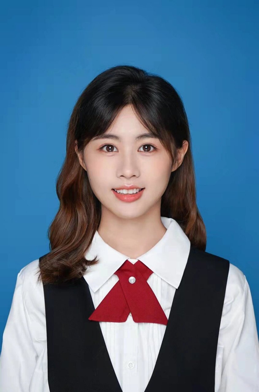 拍证件照是丸子头好看还是披头发好看呢?