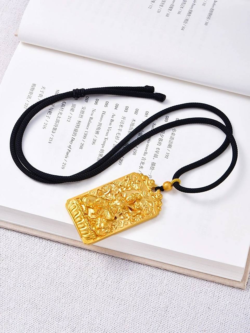 实心普贤菩萨吊坠,108克24k黄金