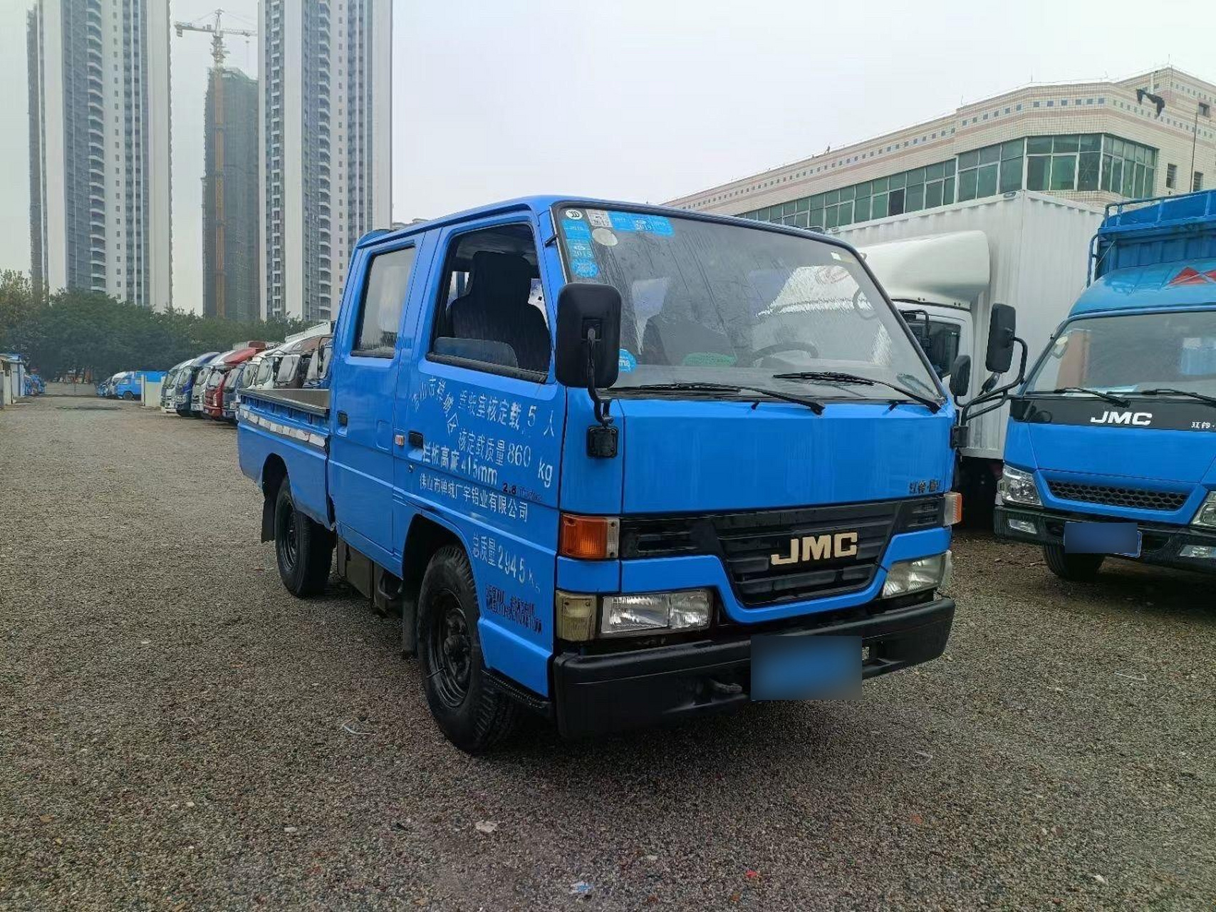 2014年江铃顺达,双排平板2米1,五十铃发动机,后单轮胎,卖19000元