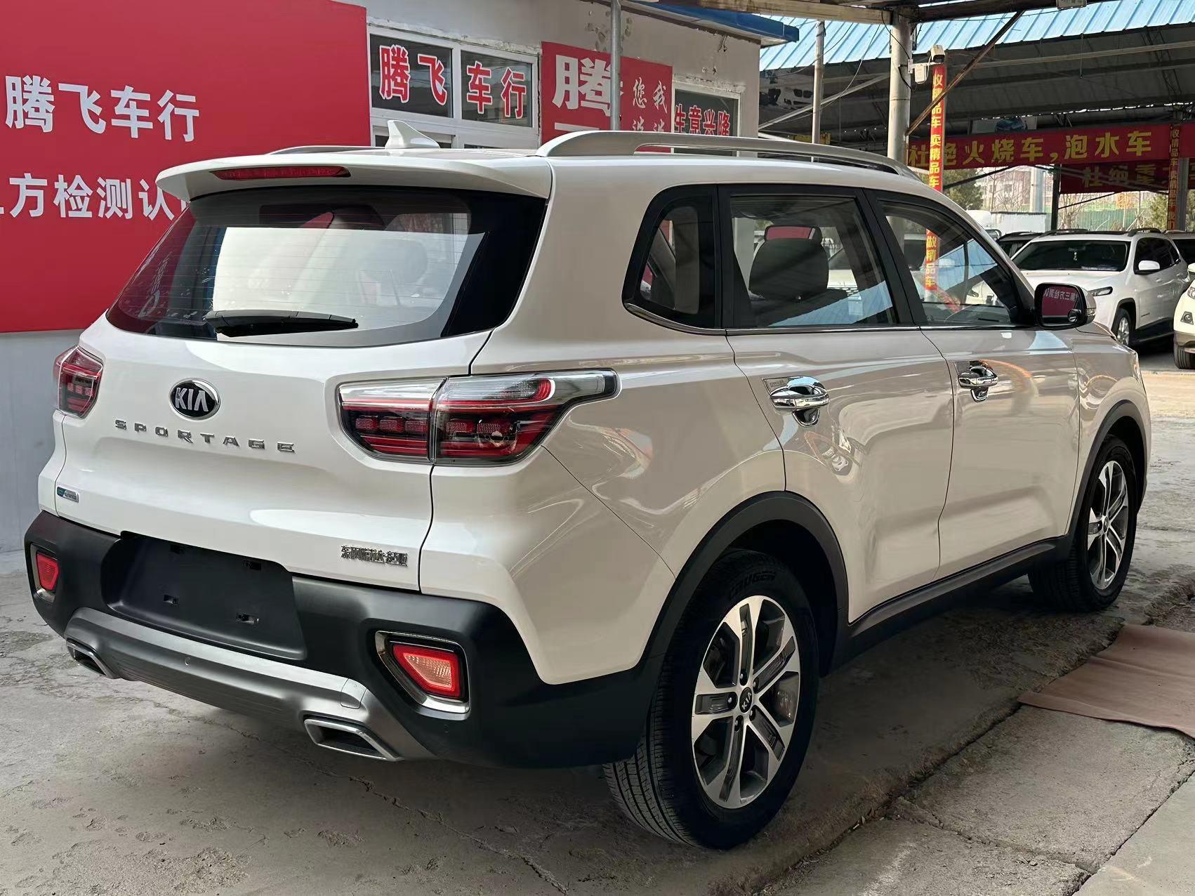 19年9月个人一手新款起亚智跑,极品中的极品原版原漆零补漆,2