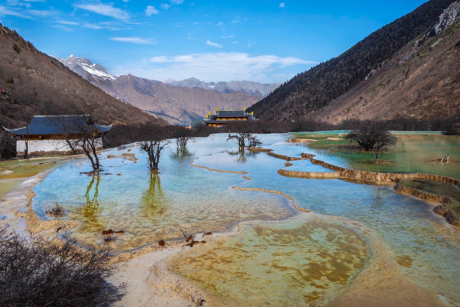 四川 阿坝州 黄龙古寺(千座佛教寺庙292) 九寨沟之行必去之地,黄龙