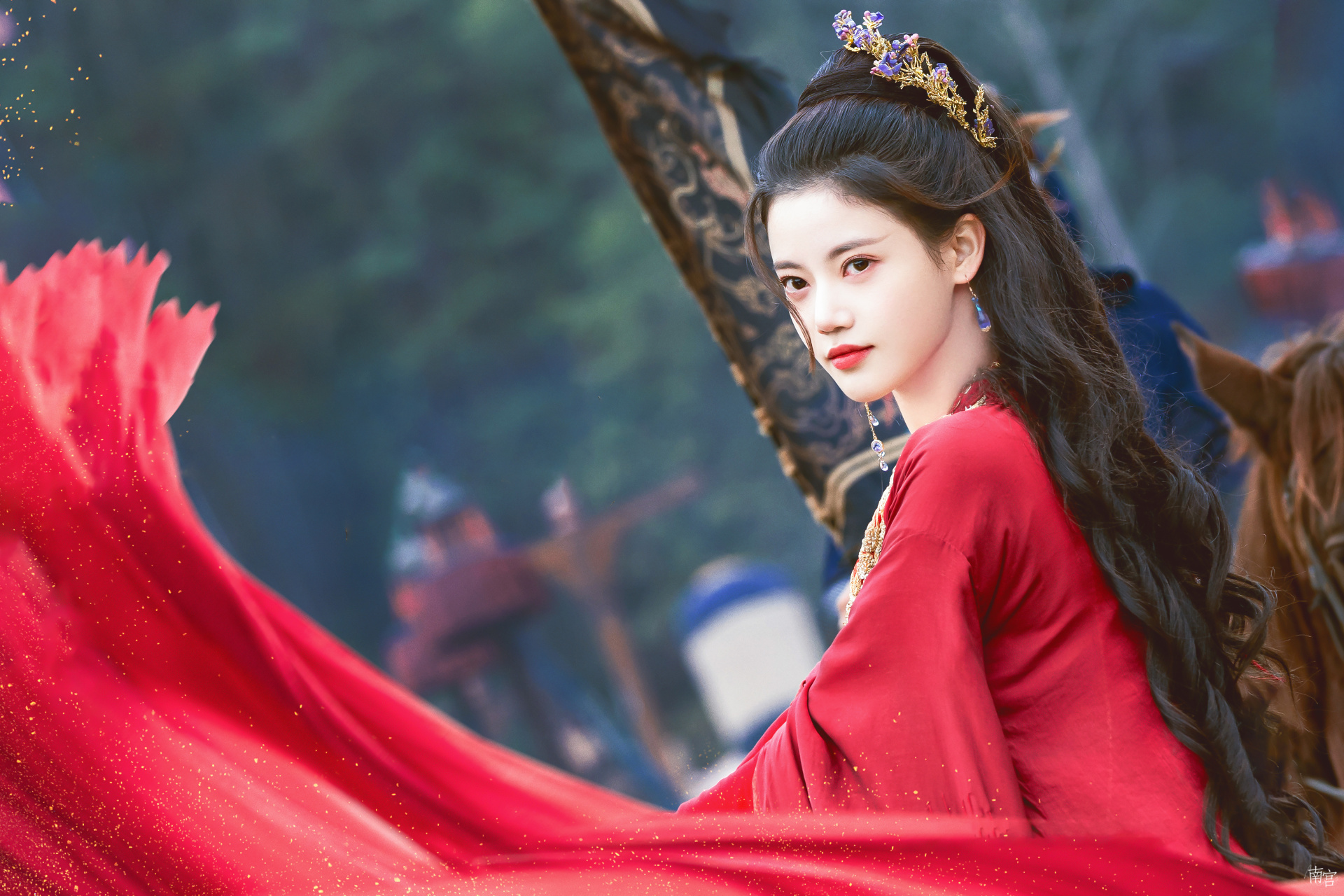 08孙珍妮 x 翩然 | 长月烬明  08#长月烬明定档