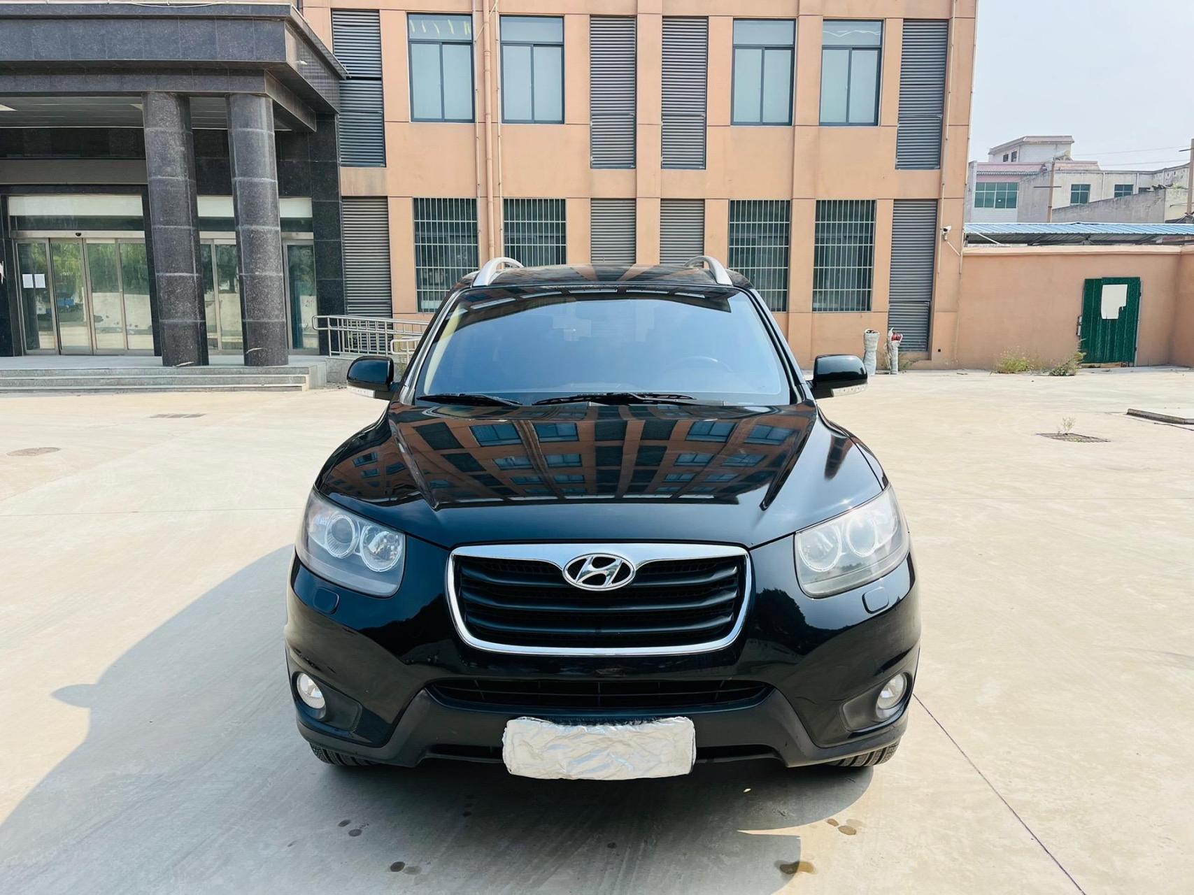 10年进口现代经典胜达,2.