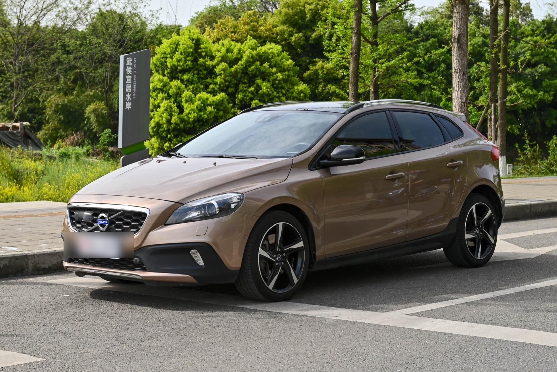 全地形小钢炮!车型:沃尔沃 v40 2014款cross country 2