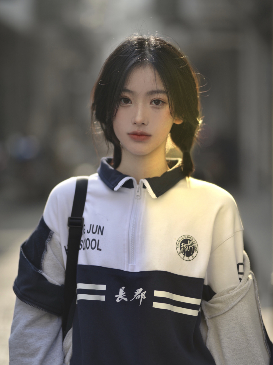 穿校服走过的小巷 是光进来的地方 长郡中学的校服永远是我青春的重要