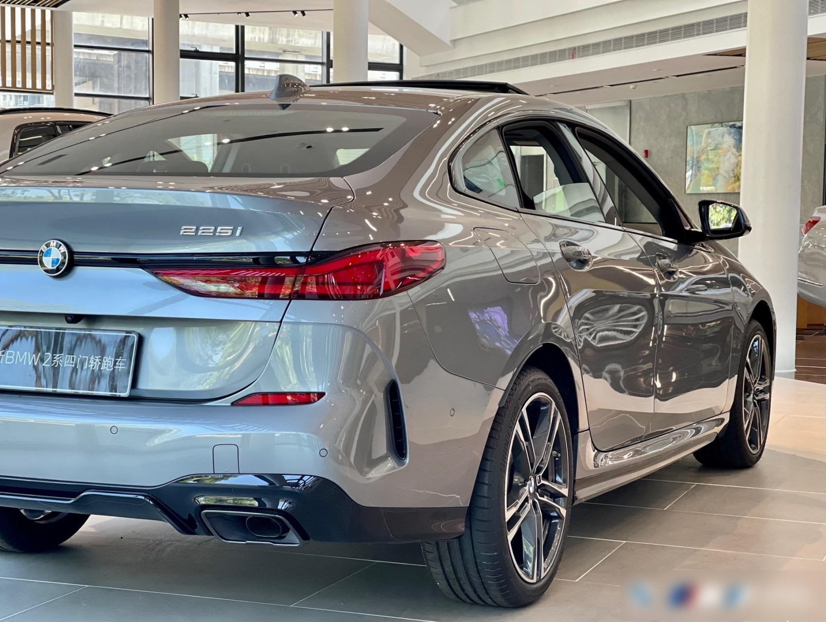 bmw全新225i 四门轿跑 摩天灰/黑色 德国原装进口,无边框车门,轿跑