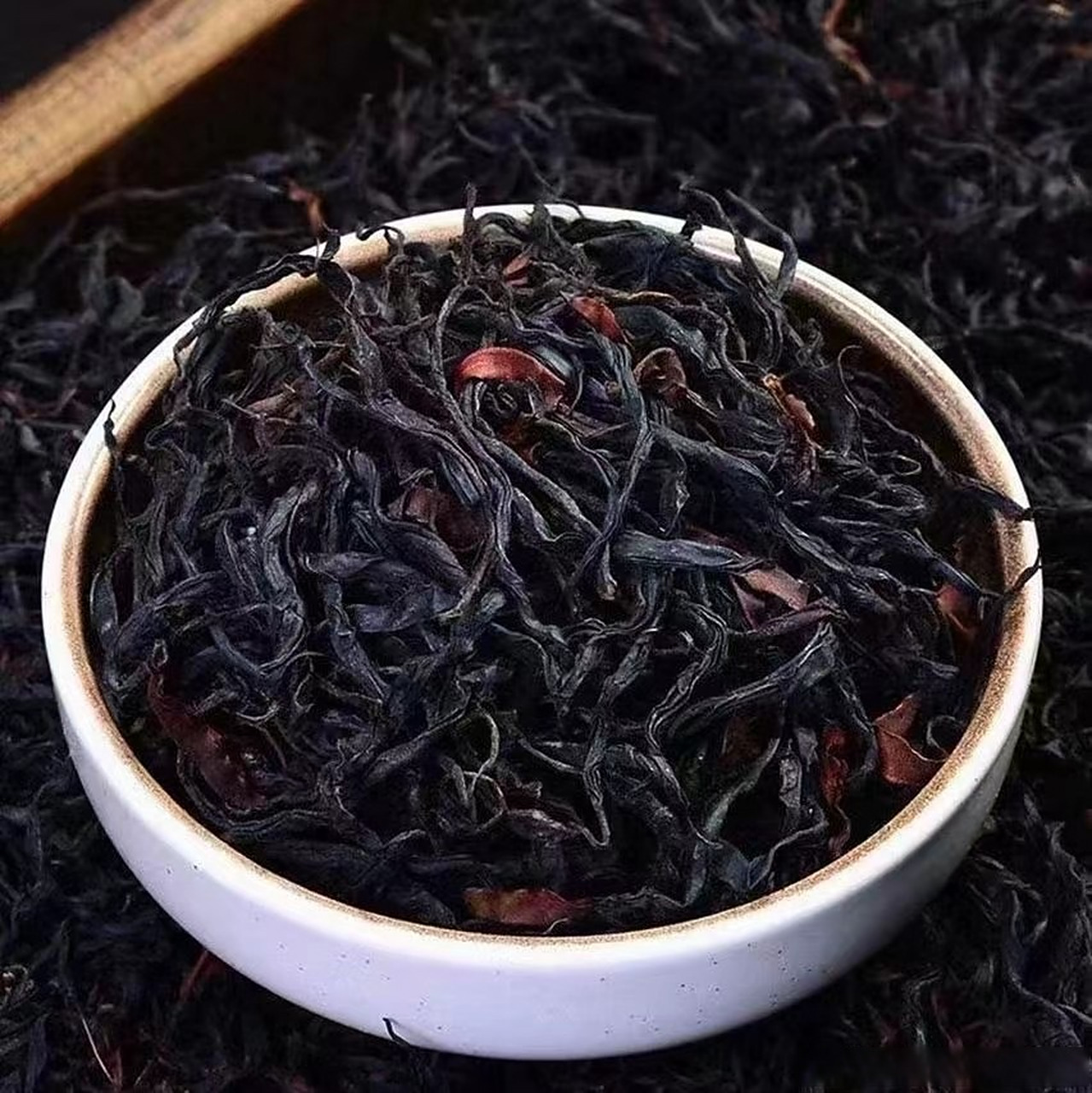 2023年单株野生古树红茶,700年单株古树原料,少量几公斤库存!