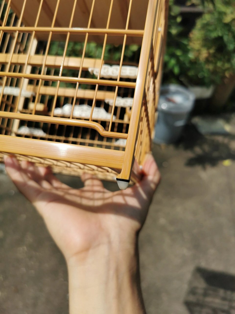 精品鸟笼绣眼笼 精品鸟笼,纯手工骨配饕餮绣眼板笼.收藏首选