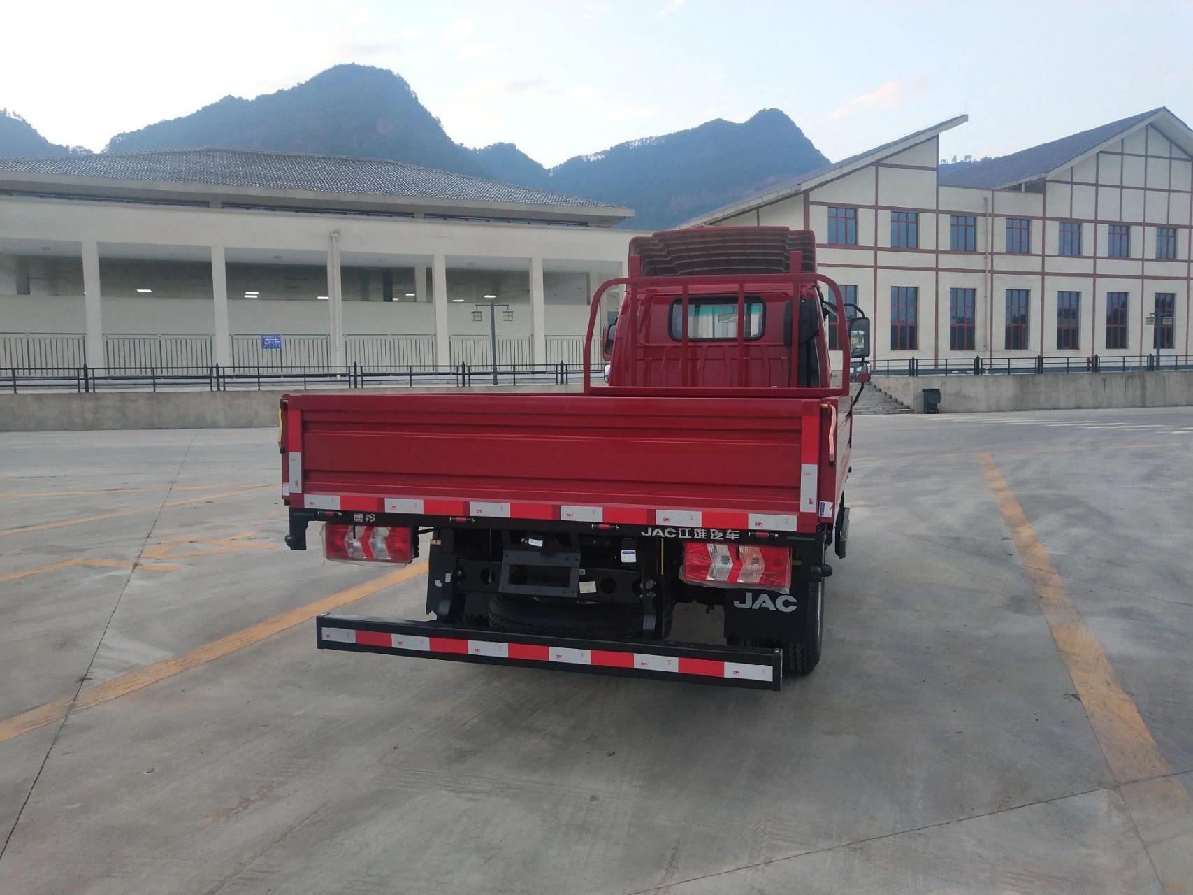 07jac江淮康铃柴油国666蓝牌,发动机全柴(132马力),5档变速箱