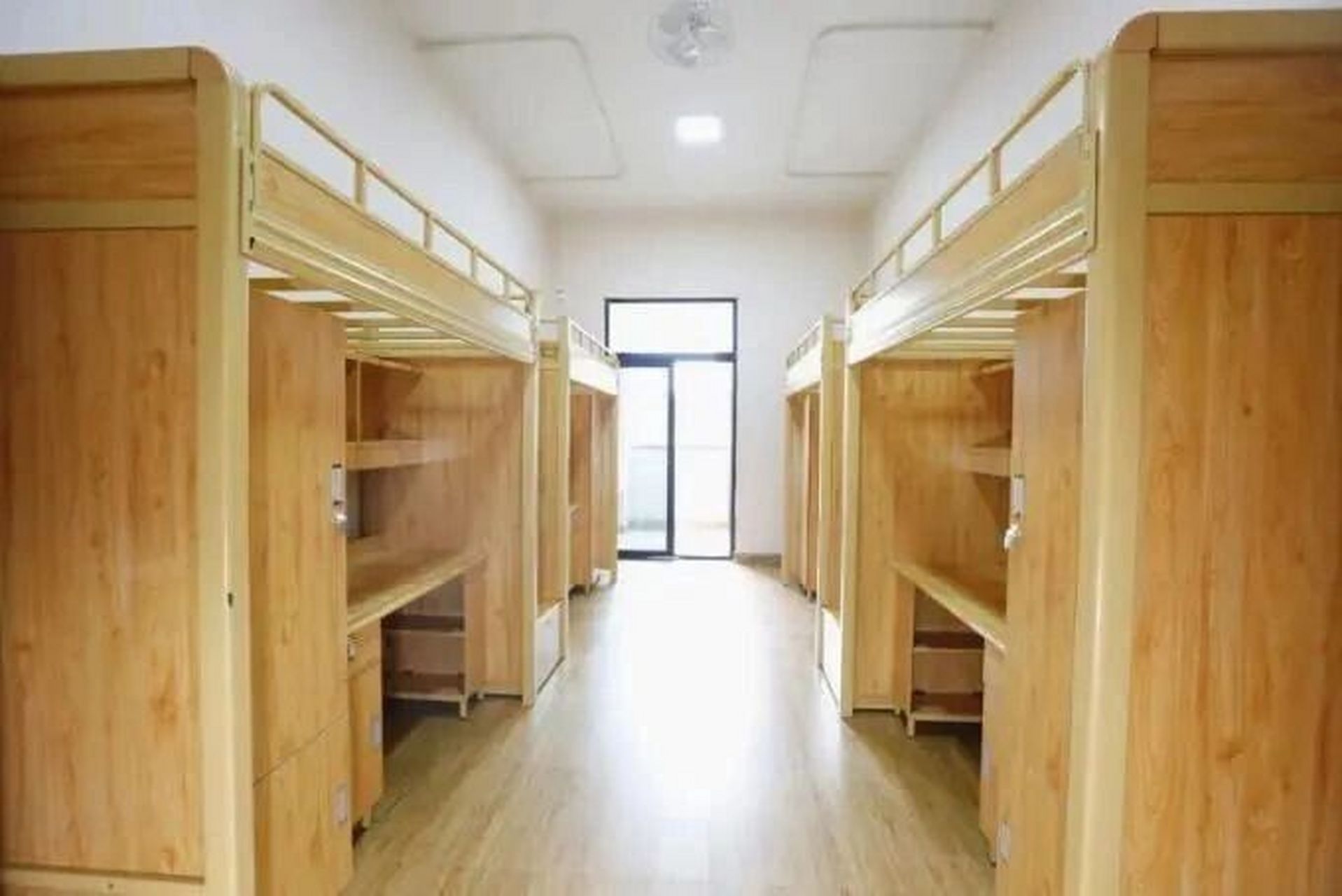 重庆城市科技学院|寝室住宿   看墙墙置顶笔记哦 宿舍:学生住宿实行
