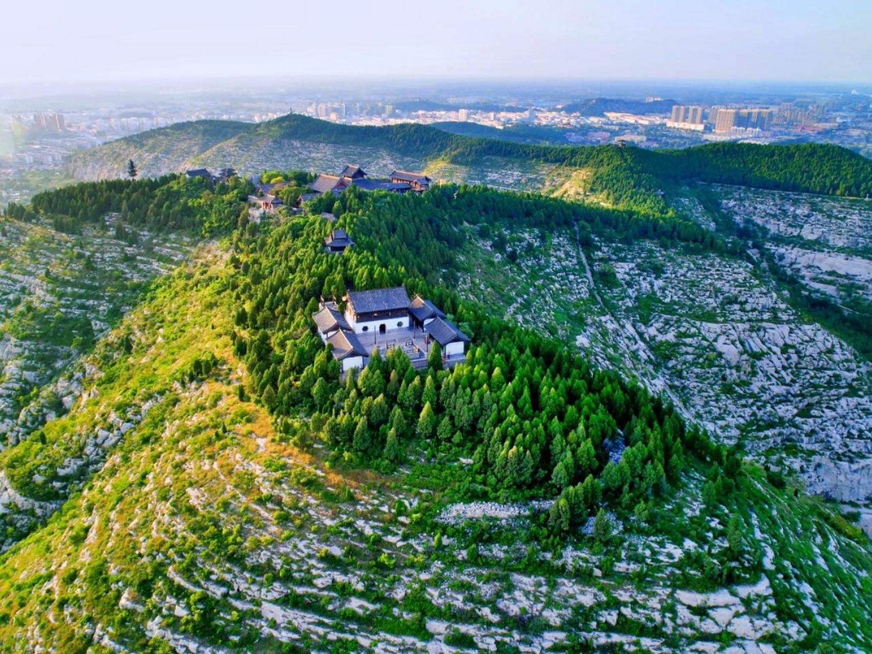 秋冬生活图鉴 带你看风景 水泊梁山  水浒故里忠义梁山,梁山县是古典