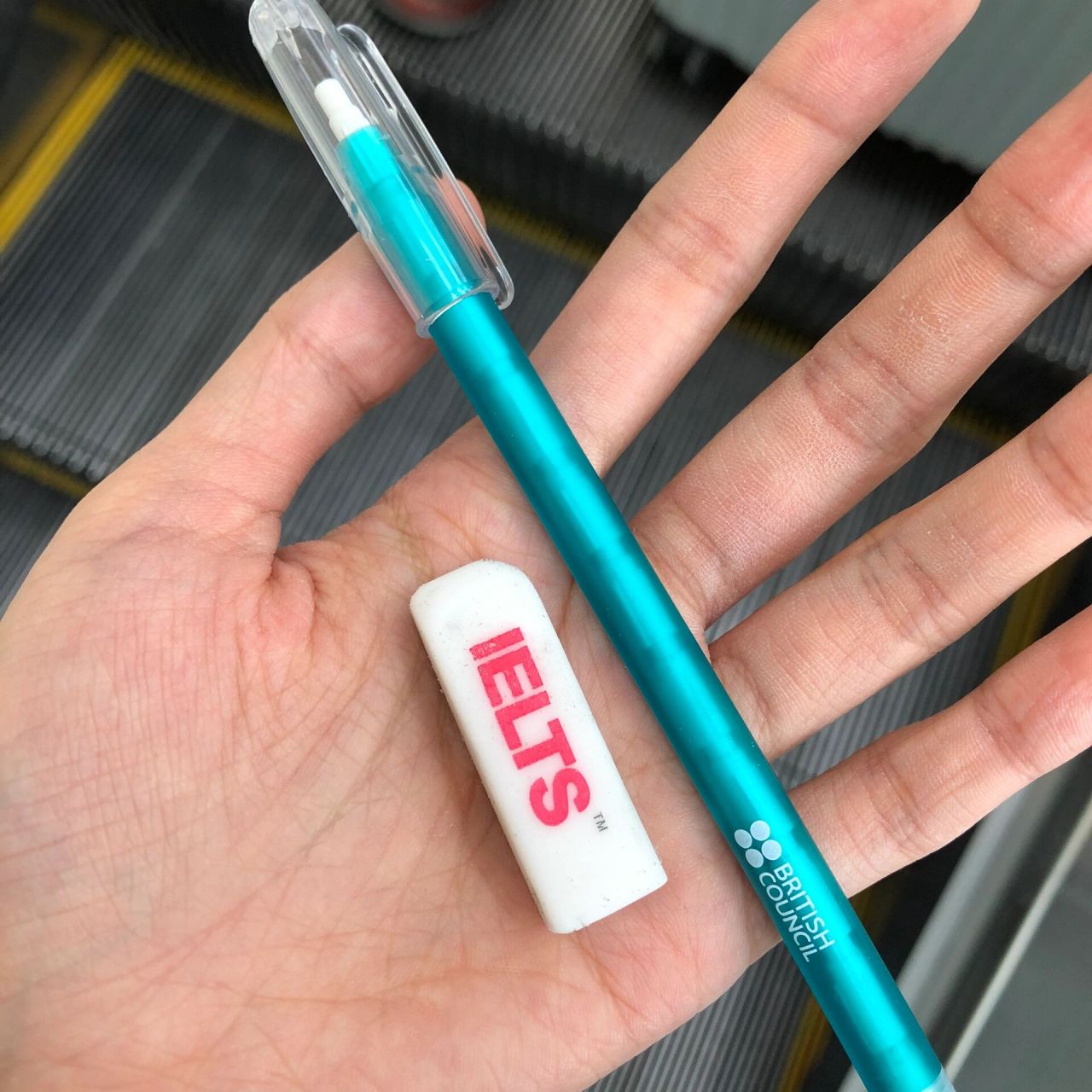 15纸笔 我是为什么要报这一场考试,太无语了 听力section4好几道都