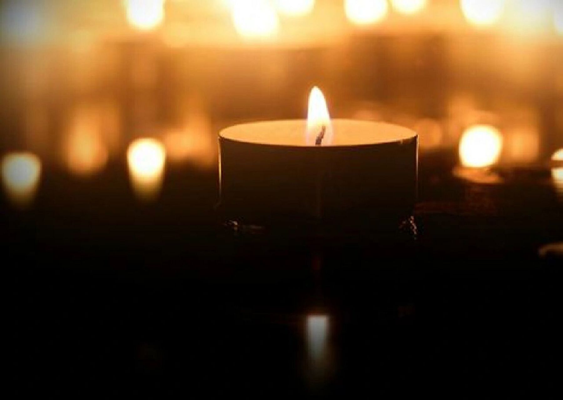 思念父亲 今天是中元节,想念逝去的爸爸,为逝去的亲人点亮一盏心灯,让