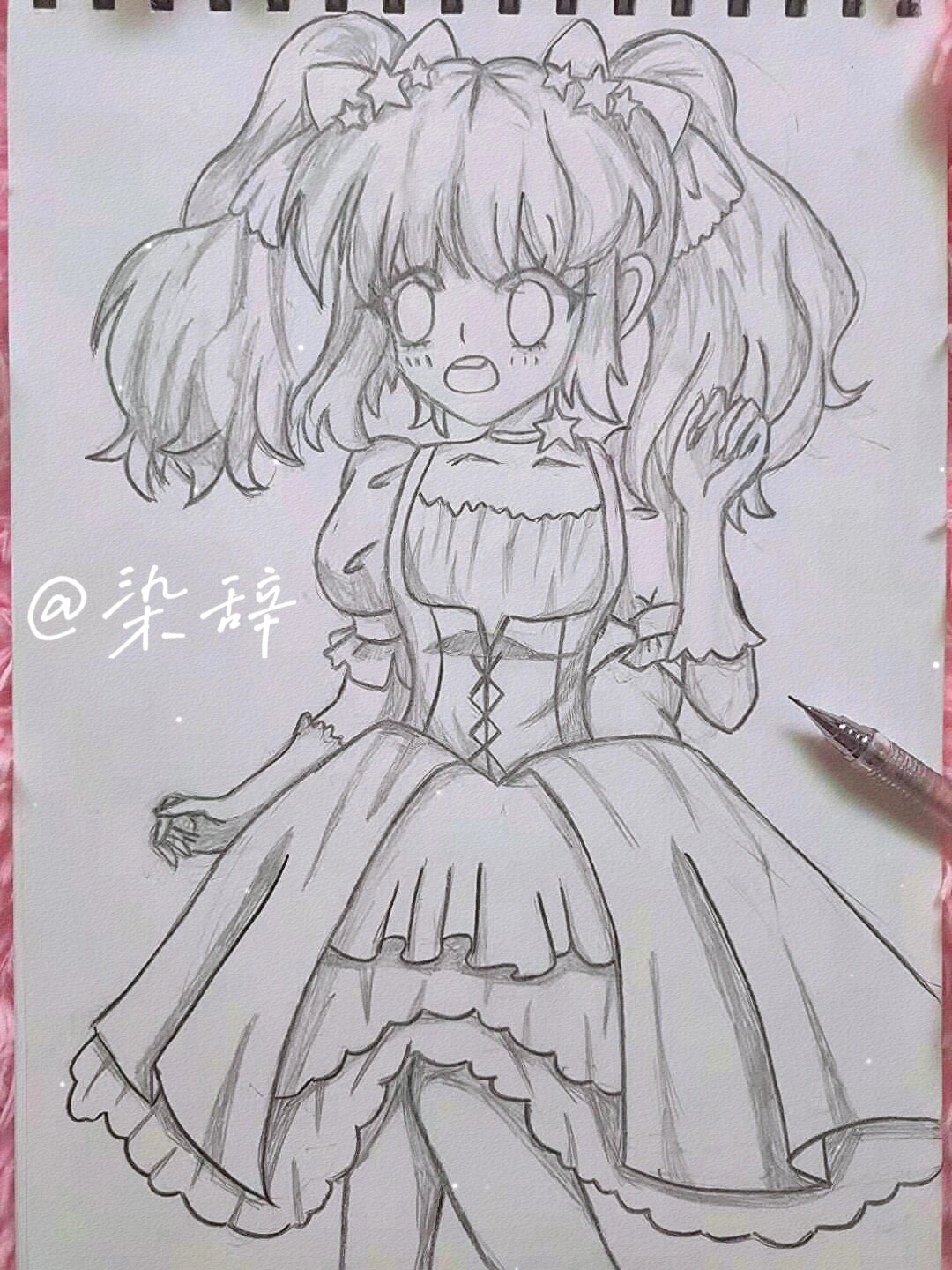 临摹/敲可爱的瑾儿 推荐漫画:《某天成为王的女儿》 第一次发笔记 可