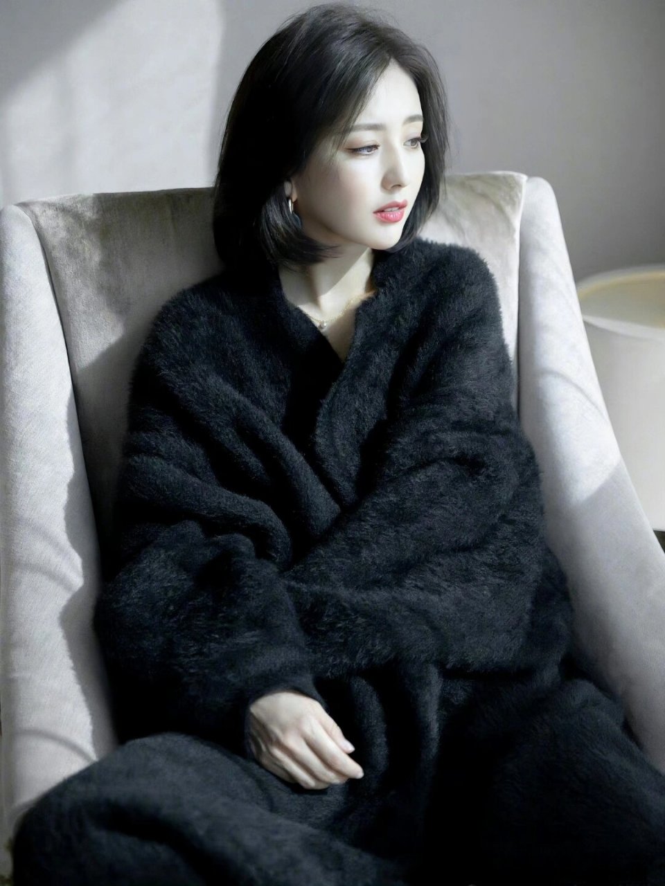 国泰民安风长相 资料: 佟丽娅,1983年8月8日出生于新疆伊犁察布查尔