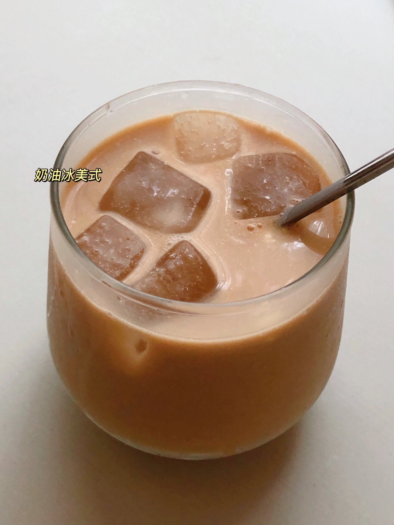 我用百钻稀奶油成功做出了奥利奥麦旋风