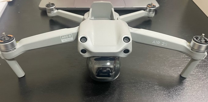 大疆djiair2s助你征服天空的小型航拍无人机