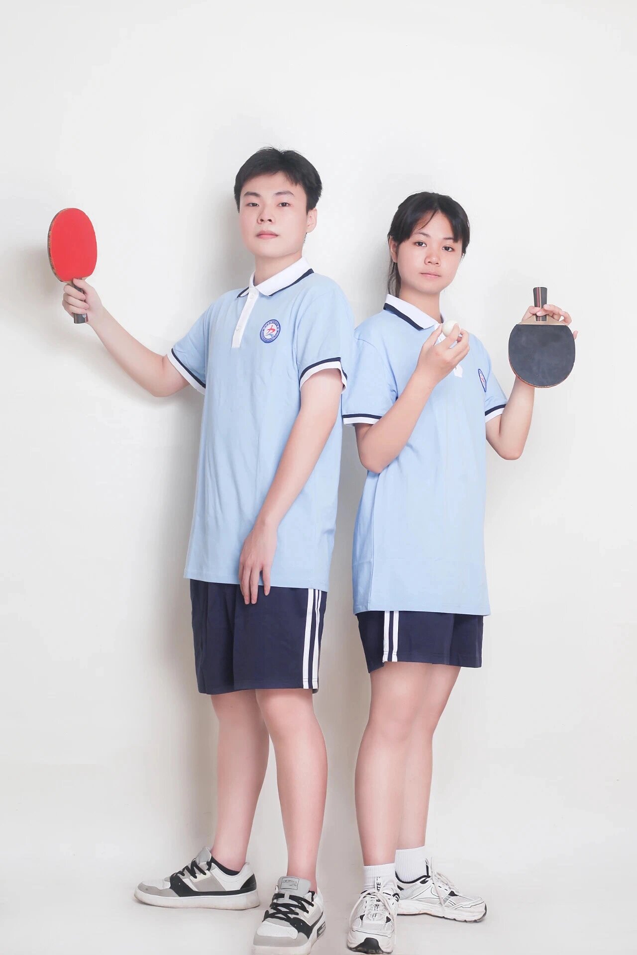 湛江二十一中校服 好崩溃,找半天图了
