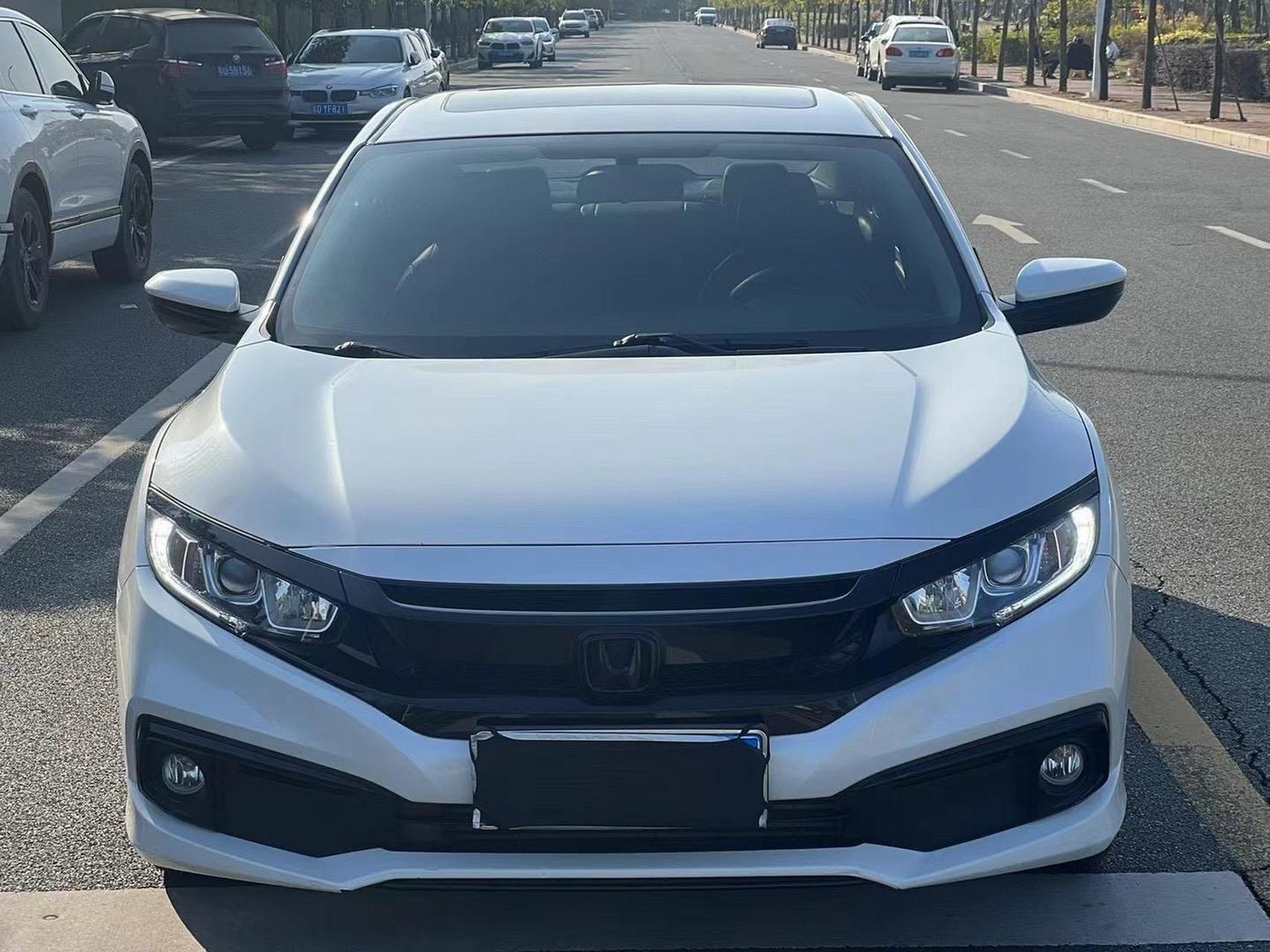 【品牌型号】2019款本田思域1.