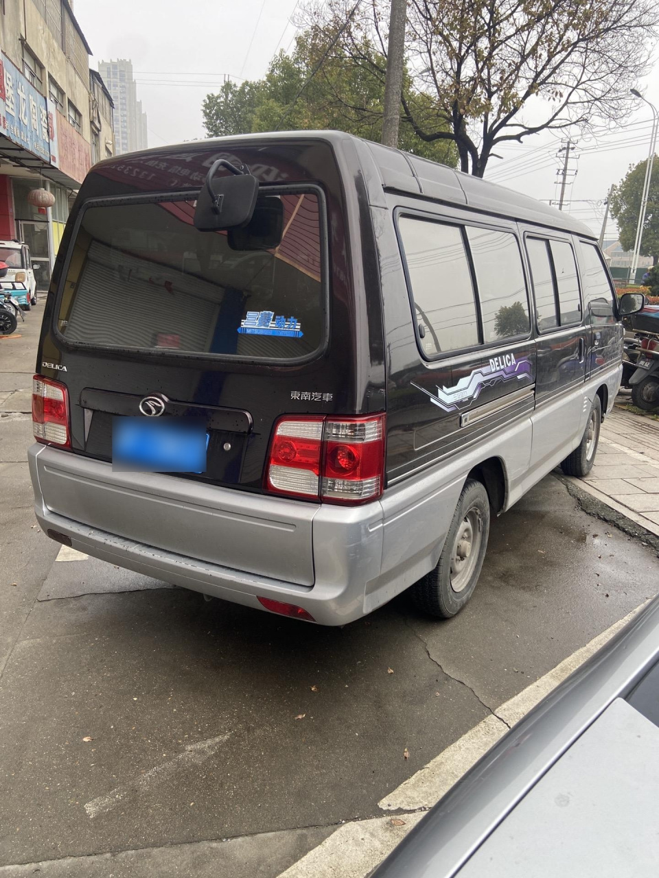 14年新款东南得利卡,加长7座版,全车原漆进口三菱发动机,跑了7万多
