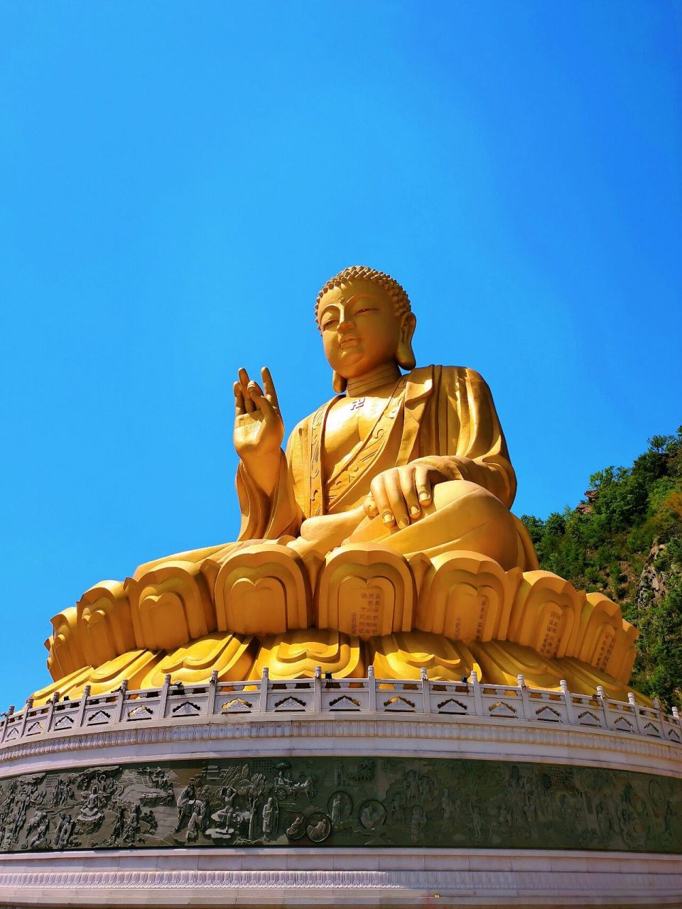 灌云大伊山风景 去灌云参加婚礼,酒店没多远处就是大伊山,去的时候