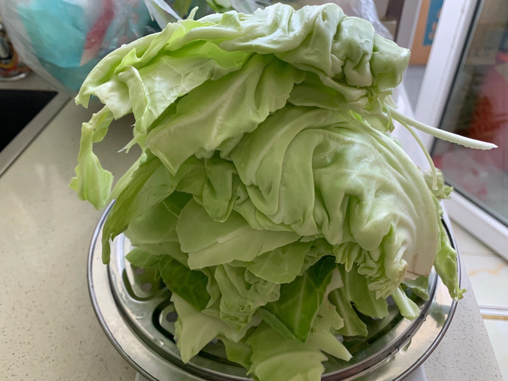 包菜和不同做法热量 包菜热量100克24大卡 100大卡415克 以下均为一百