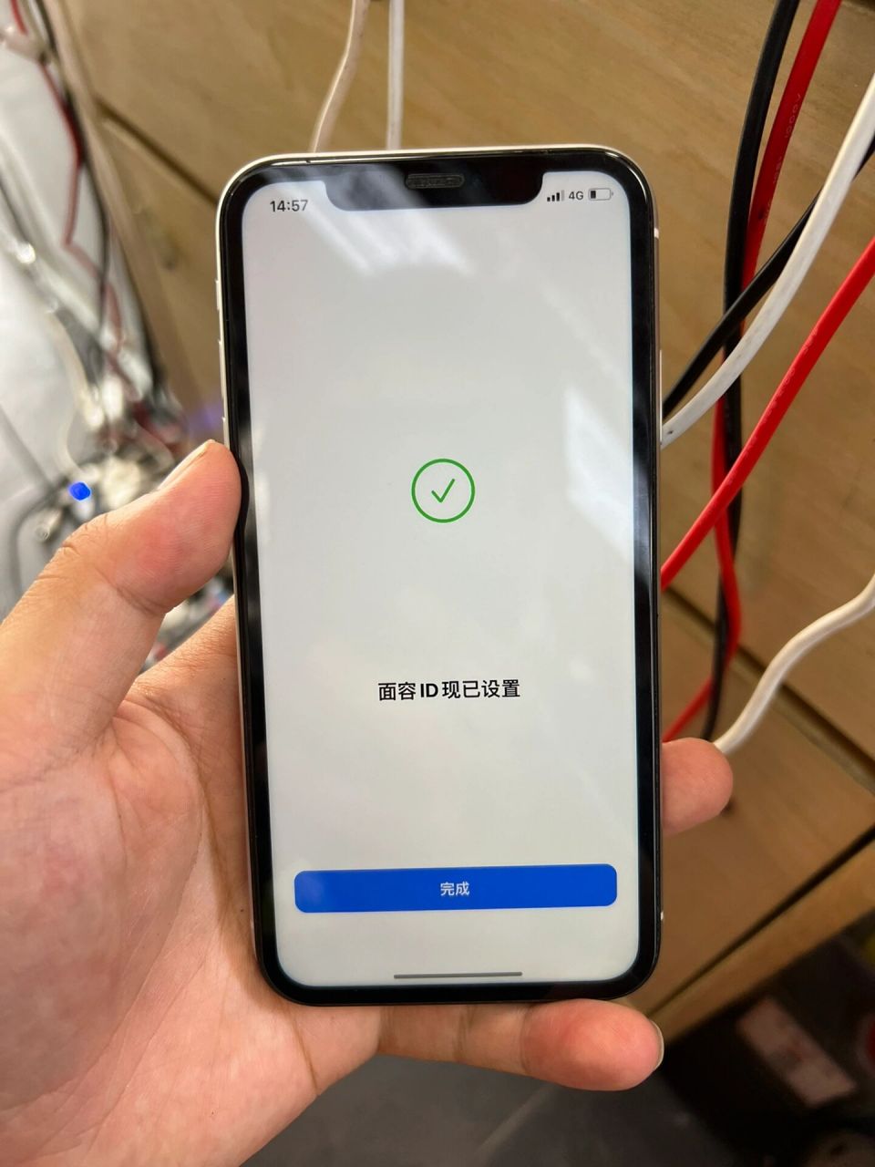 苹果xr深感摄像头不可用 面容id不可用修复 客户上门维修一台苹果xr