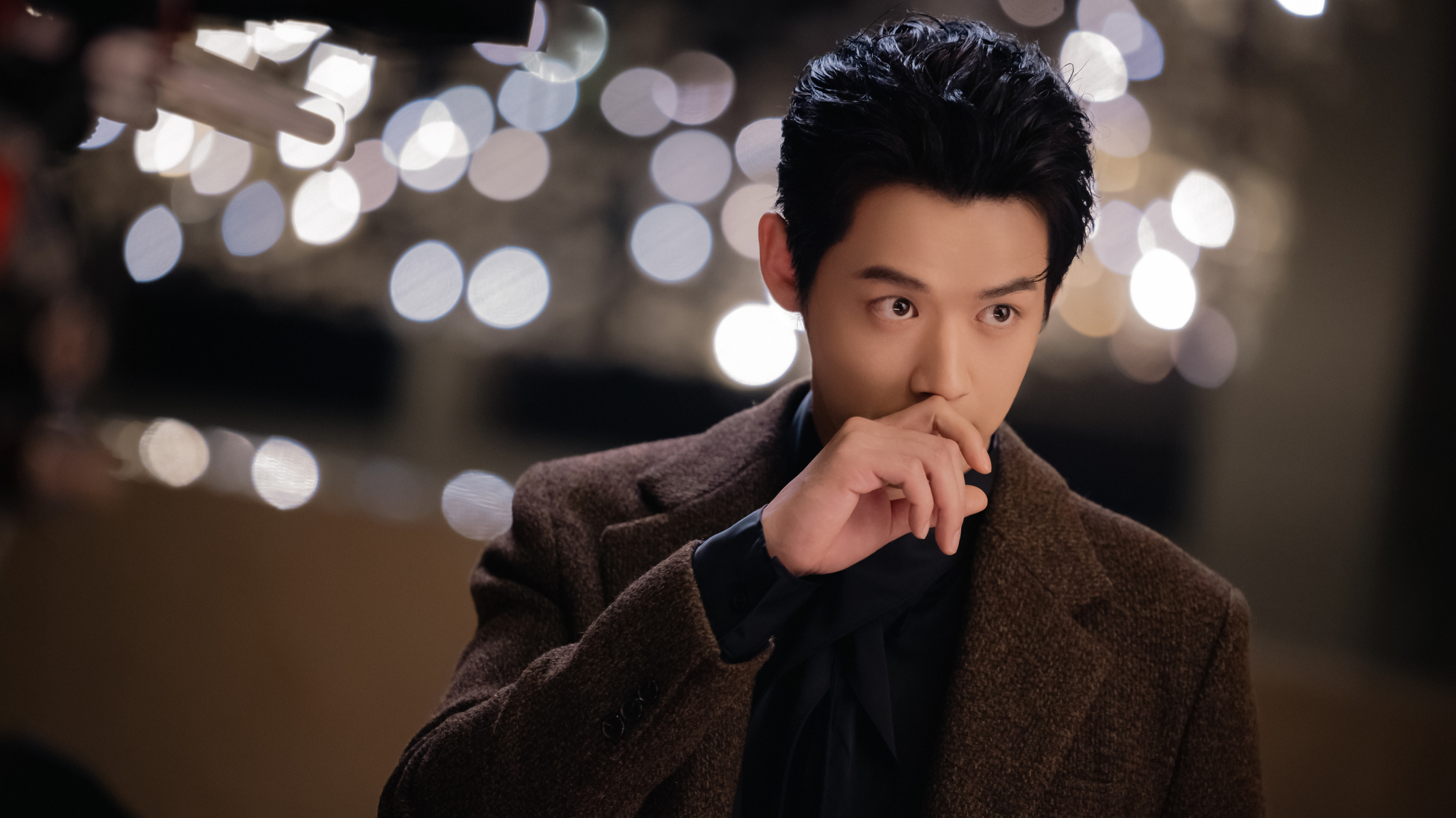 刘冬沁以爱为营# 9815 #刘冬沁关济#   今日小雪,添衣保暖[爱你]