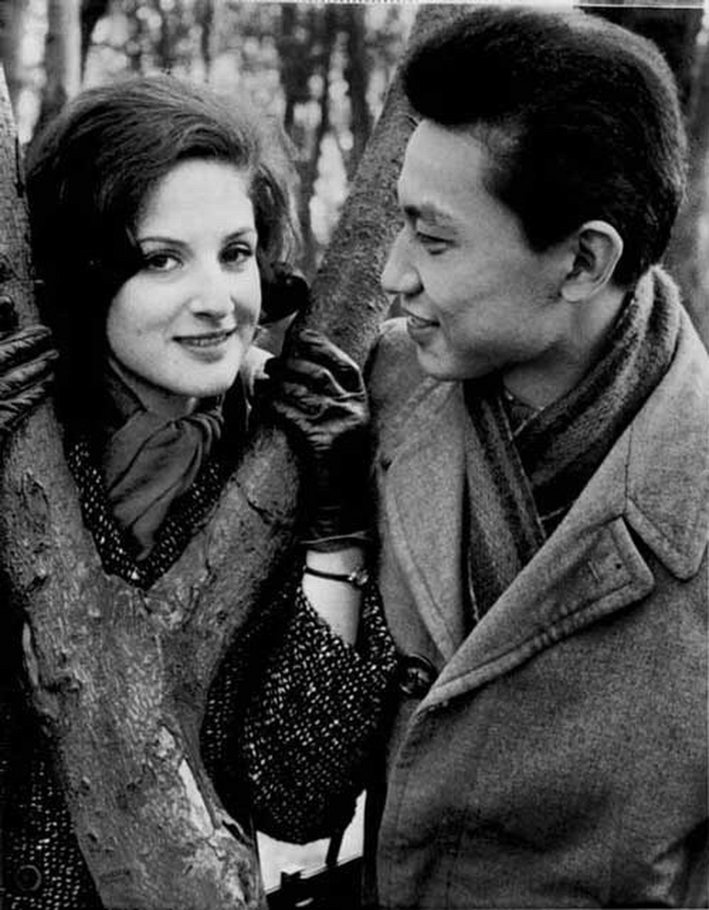 钢琴家傅聪与第一任妻子扎米拉·梅纽因(小名弥拉),弥拉是著名小提琴