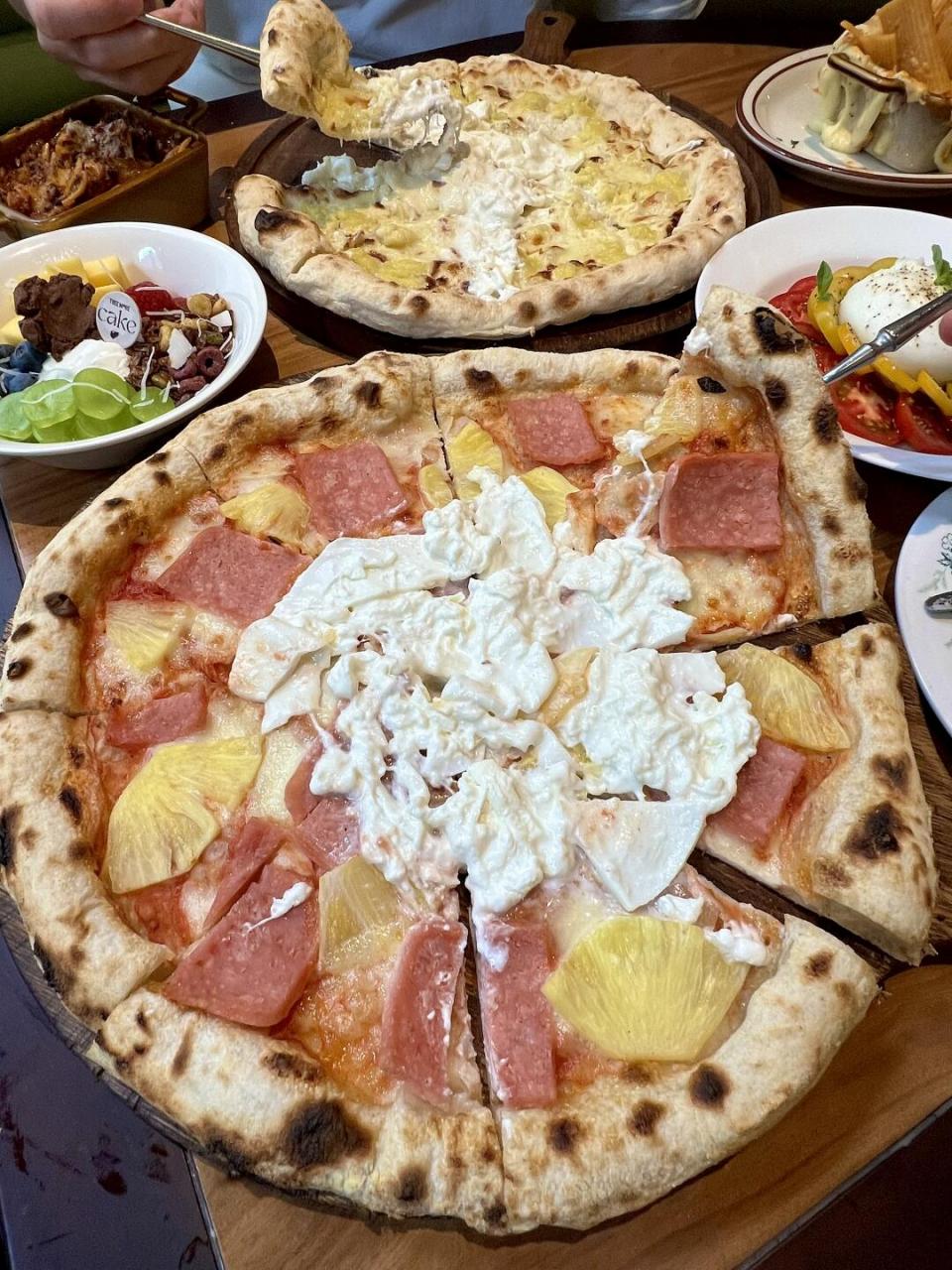 生活中的浪漫瞬间# 93一直刷到水牛芝士披萨也是被我吃上了,真的很