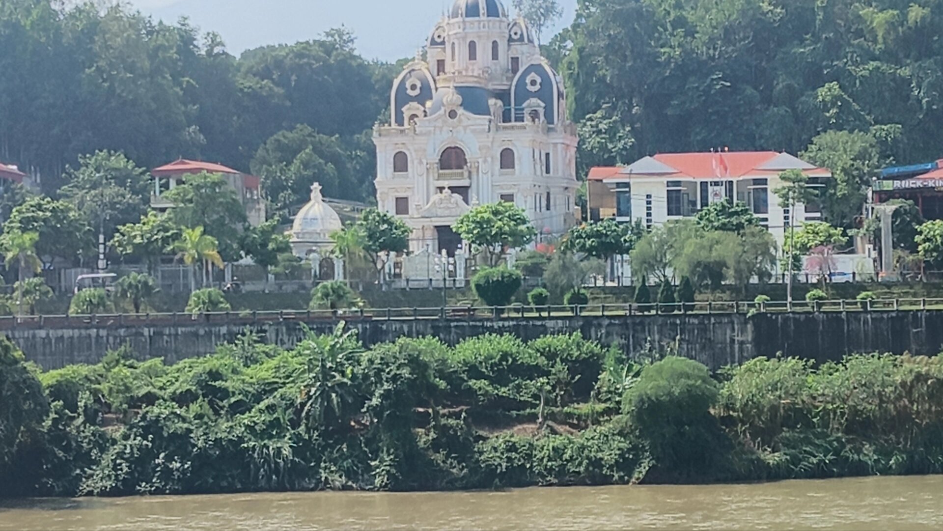 越南河内大学留学
