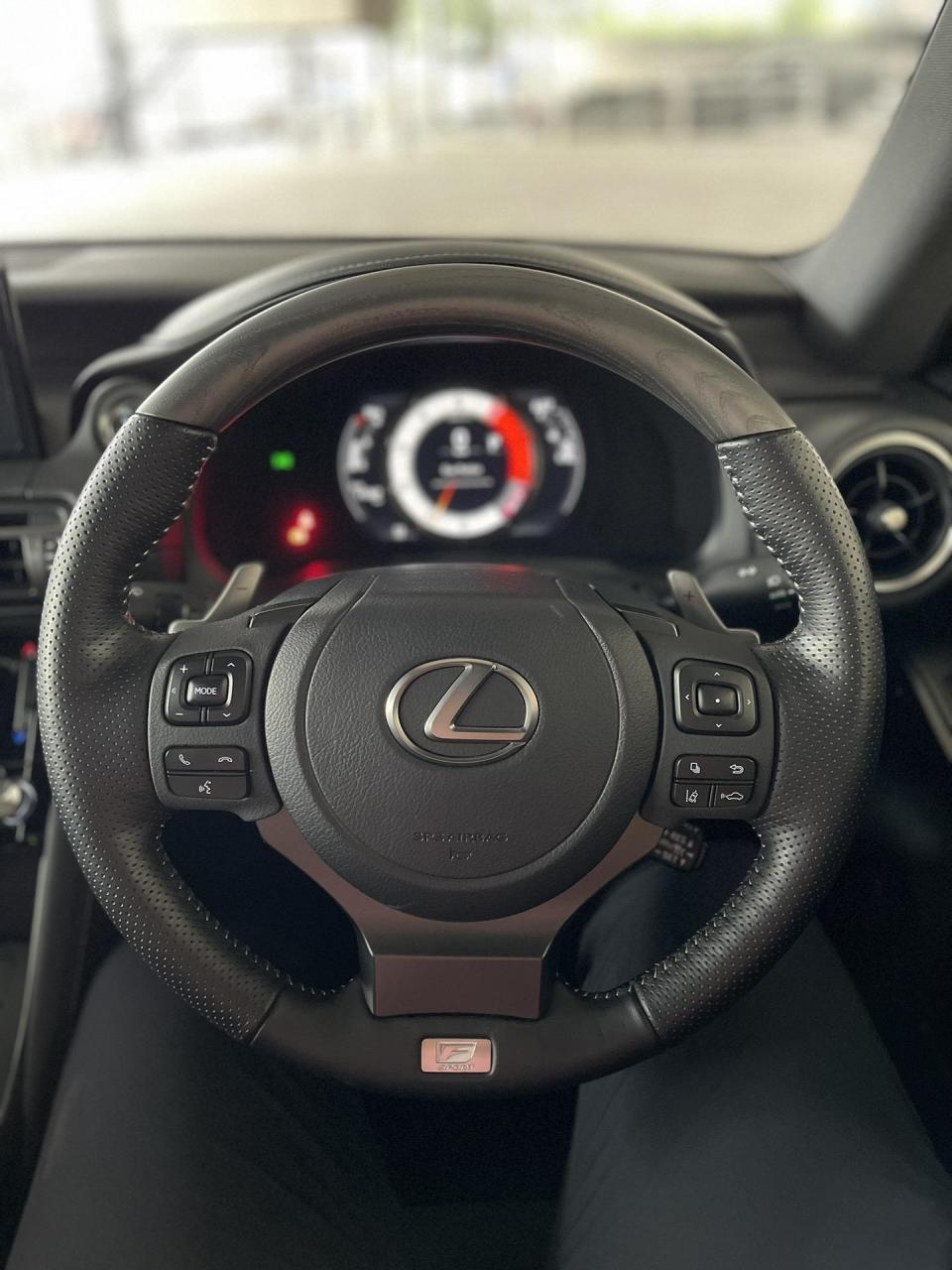 98902021雷克萨斯is300.这台is300也太帅了吧!