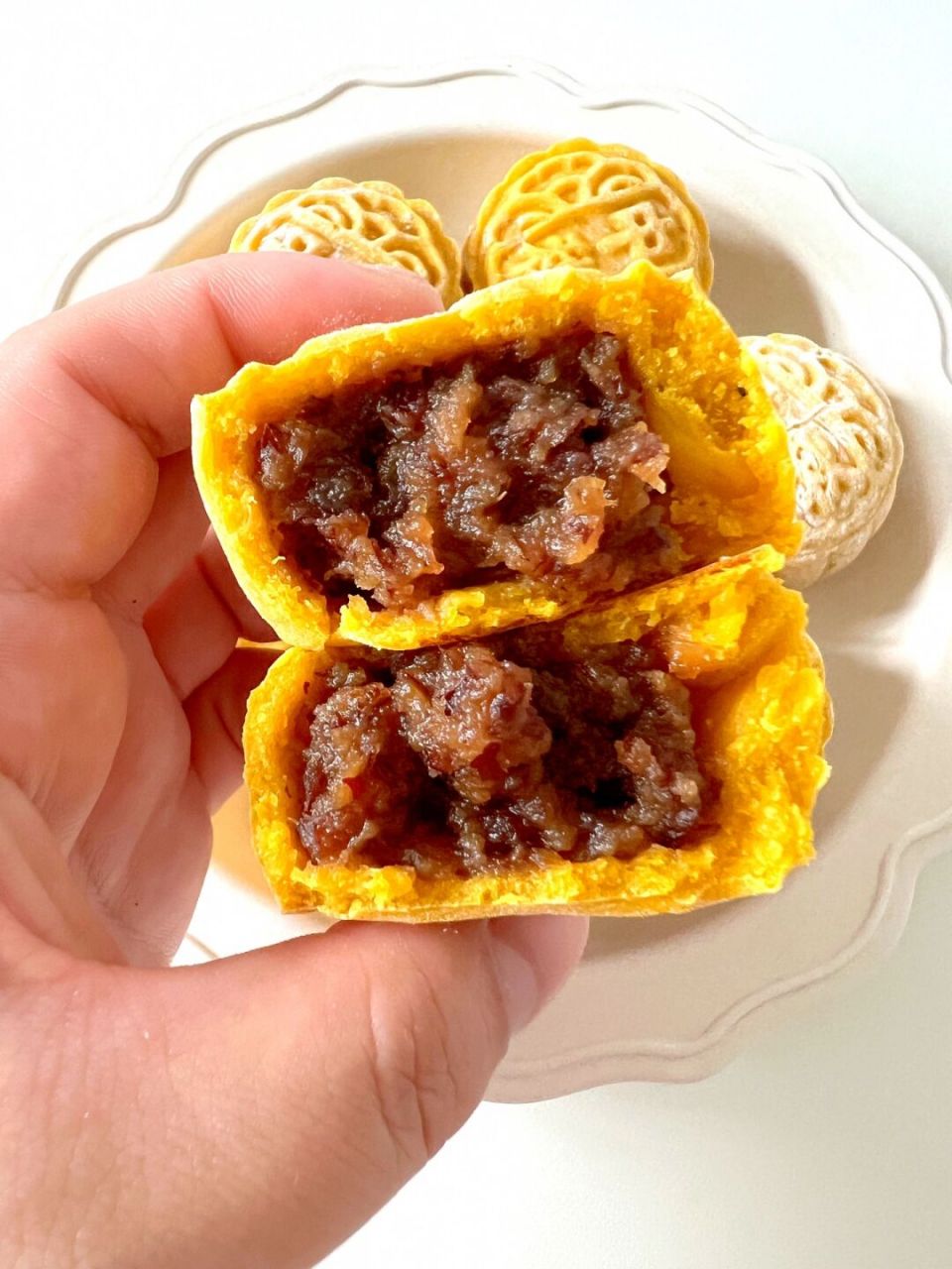 南瓜枣泥月饼73宝宝也能吃的04安排上了 中秋节快到了,给宝宝安排
