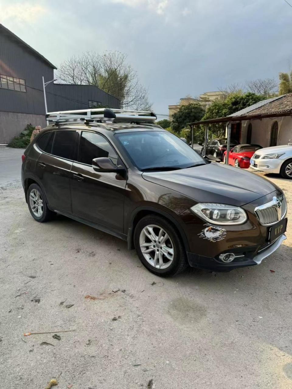 13年华晨suv中华v5,1.