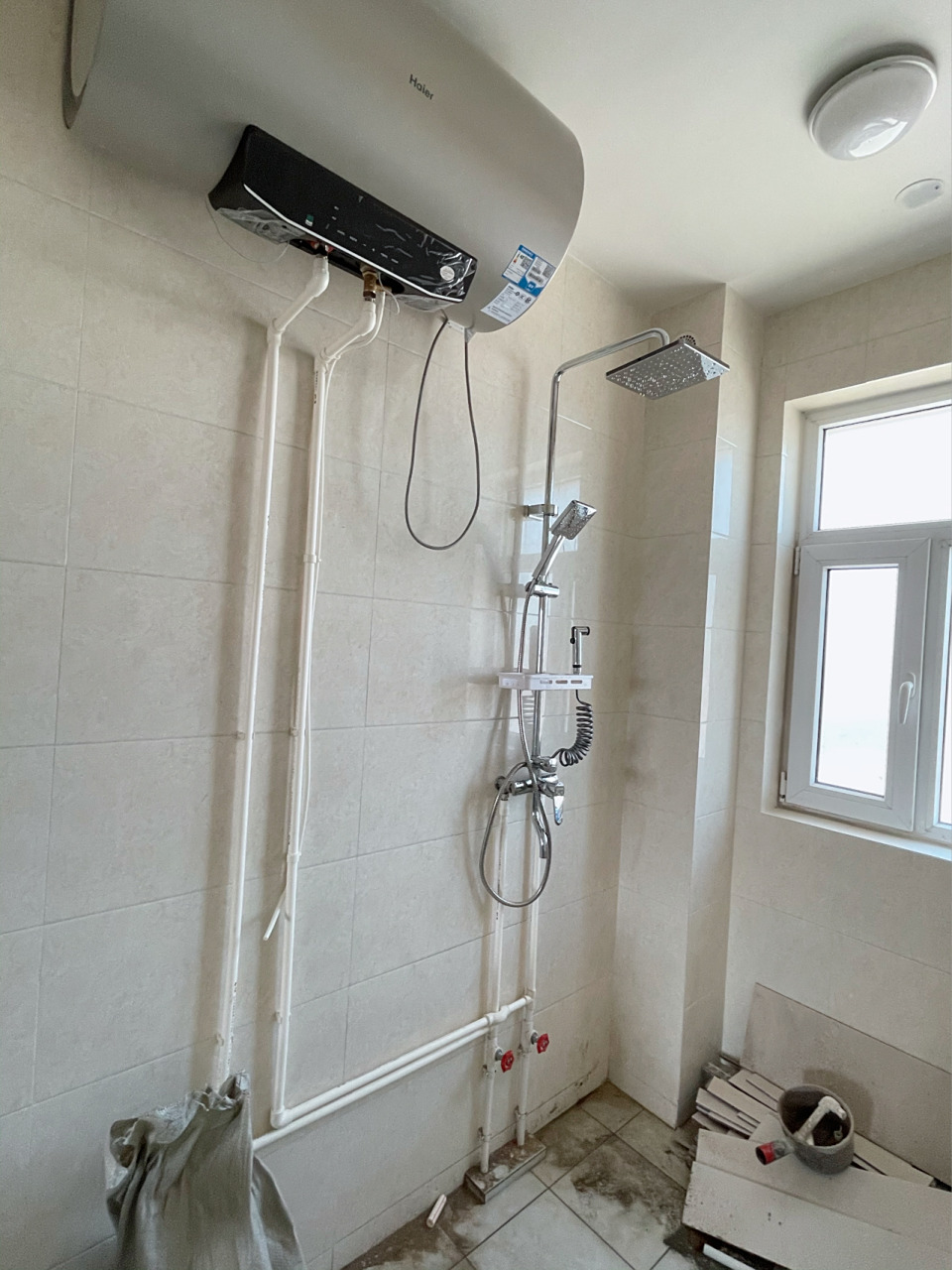 海尔电热水器 华帝花洒 618抢的海尔储水式热水器和华帝四功能花洒