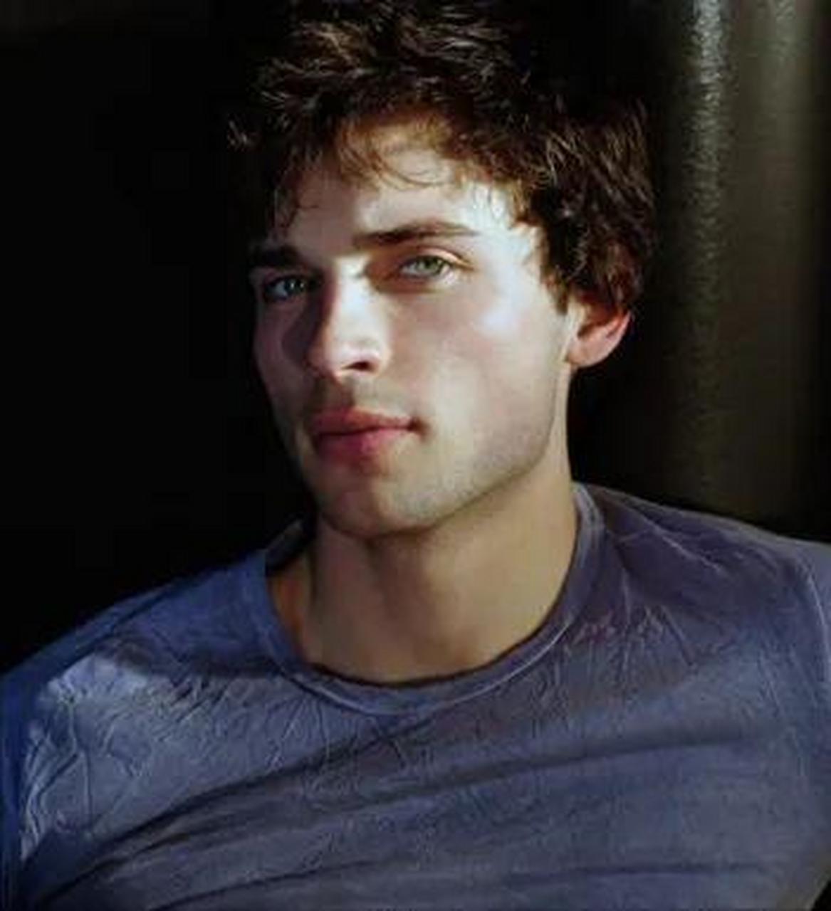 tom welling(汤姆·威灵)最近发布了一张新自拍.