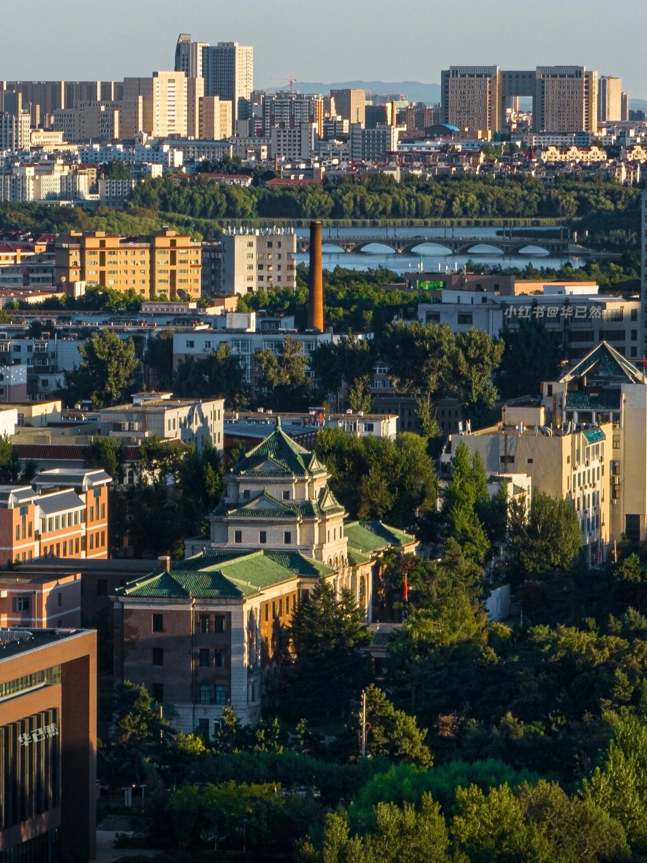 吉林大学(白求恩医学部)远眺