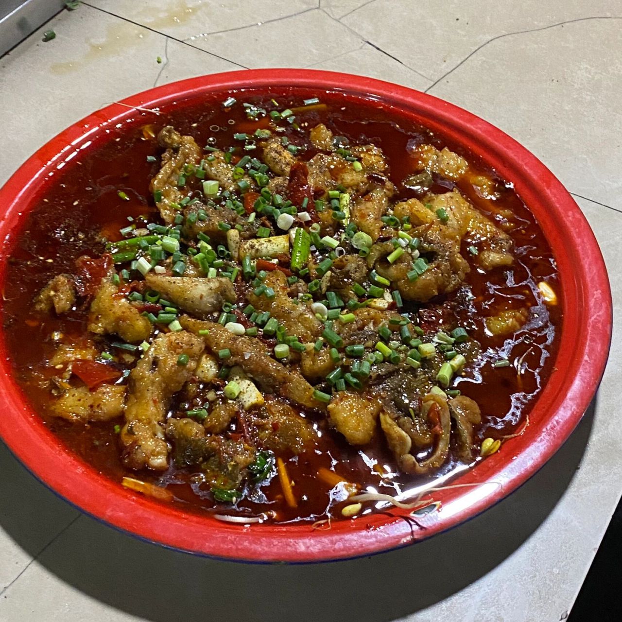 资中球溪61每次回家必须吃的95鱼摆摆 这家95鱼馆好像开了很多