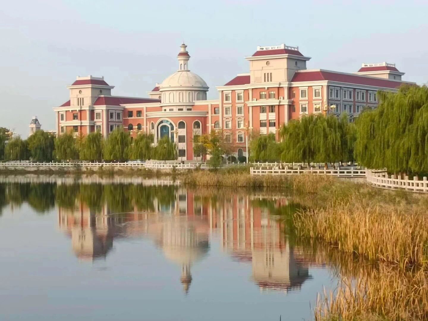 渤海大学(滨海校区)