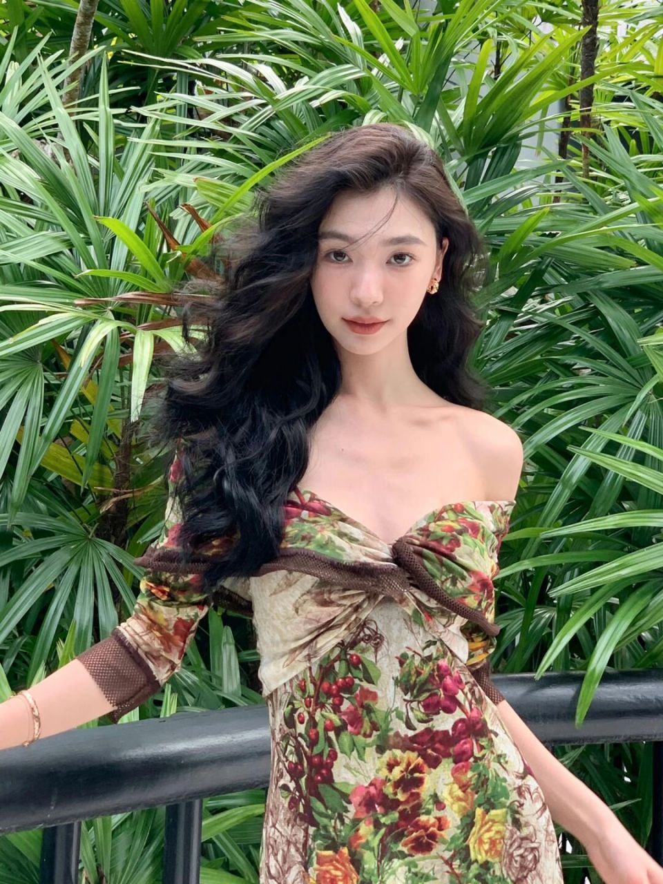 王楚然才11w,突然觉得11w都不贵了[并不简单] 我的天,头部网红真的好