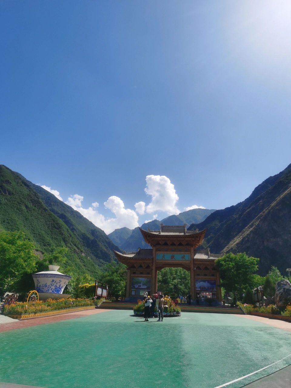 兰州周边游—大墩峡 导航到积石山大墩峡景区150多公里,挺近的,但是