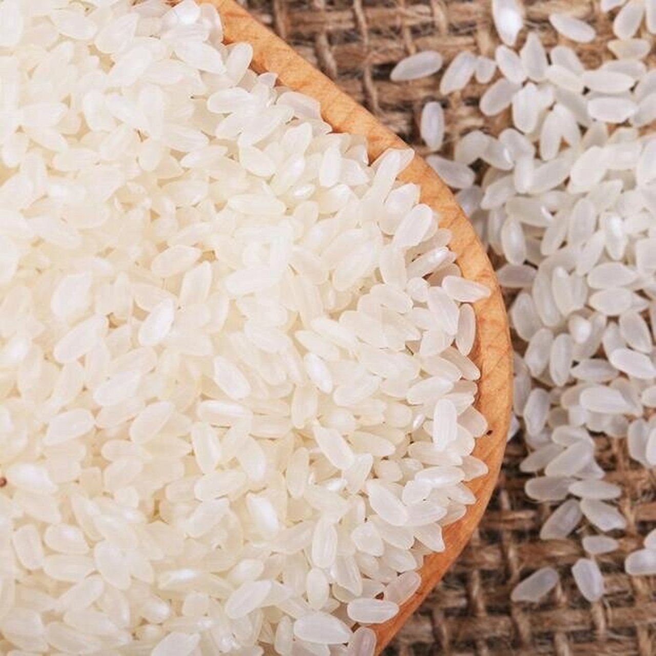 梗米的功效和营养价值 粳米中的蛋白质氨基酸的组成比较完全,人体容易