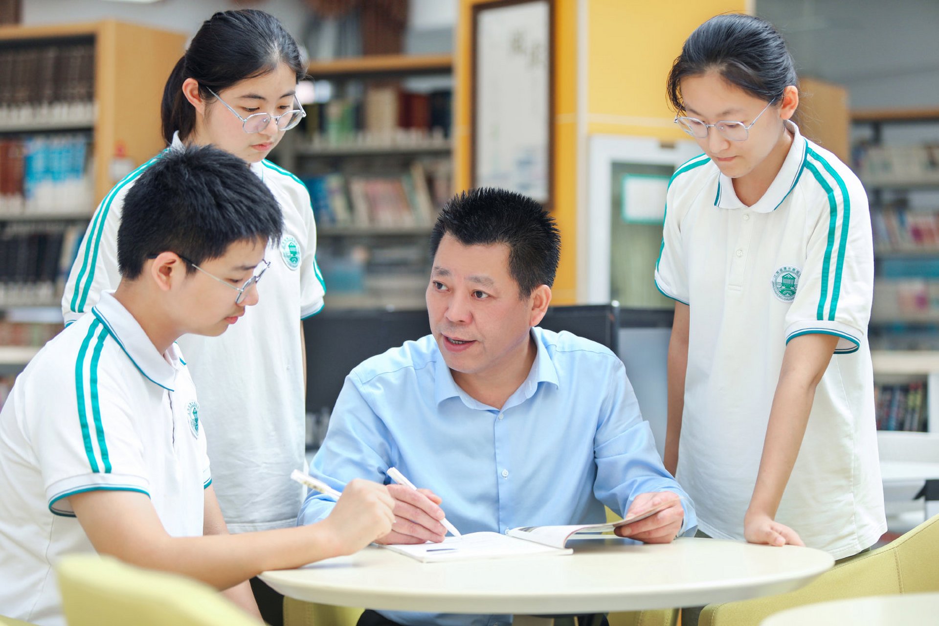 【学从问中来】江苏省溧水高级中学历史教师,副校长,正高级教师,特级