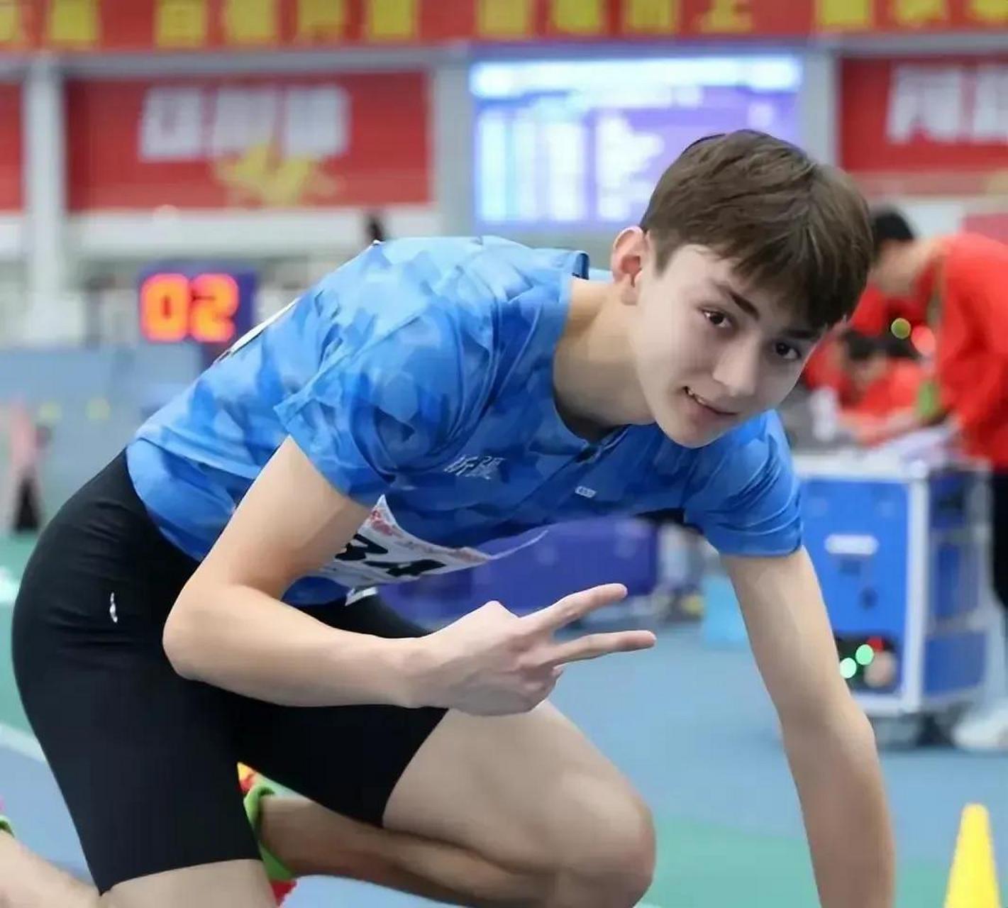 艾力西尔-吾买尔,这名来自新疆的巴郎子,确实是了不起,他虽然只有18岁