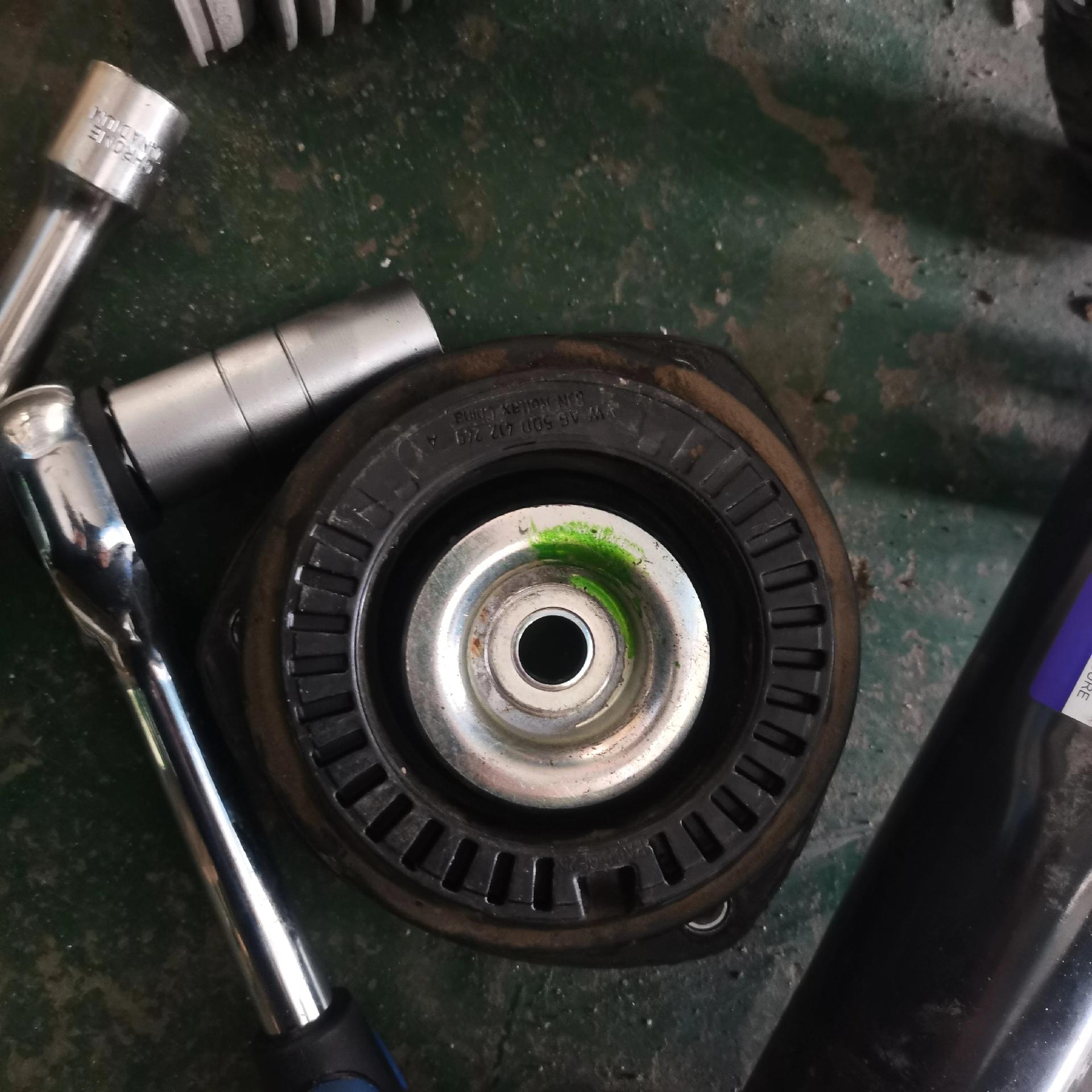 途观l异响更换压力轴承