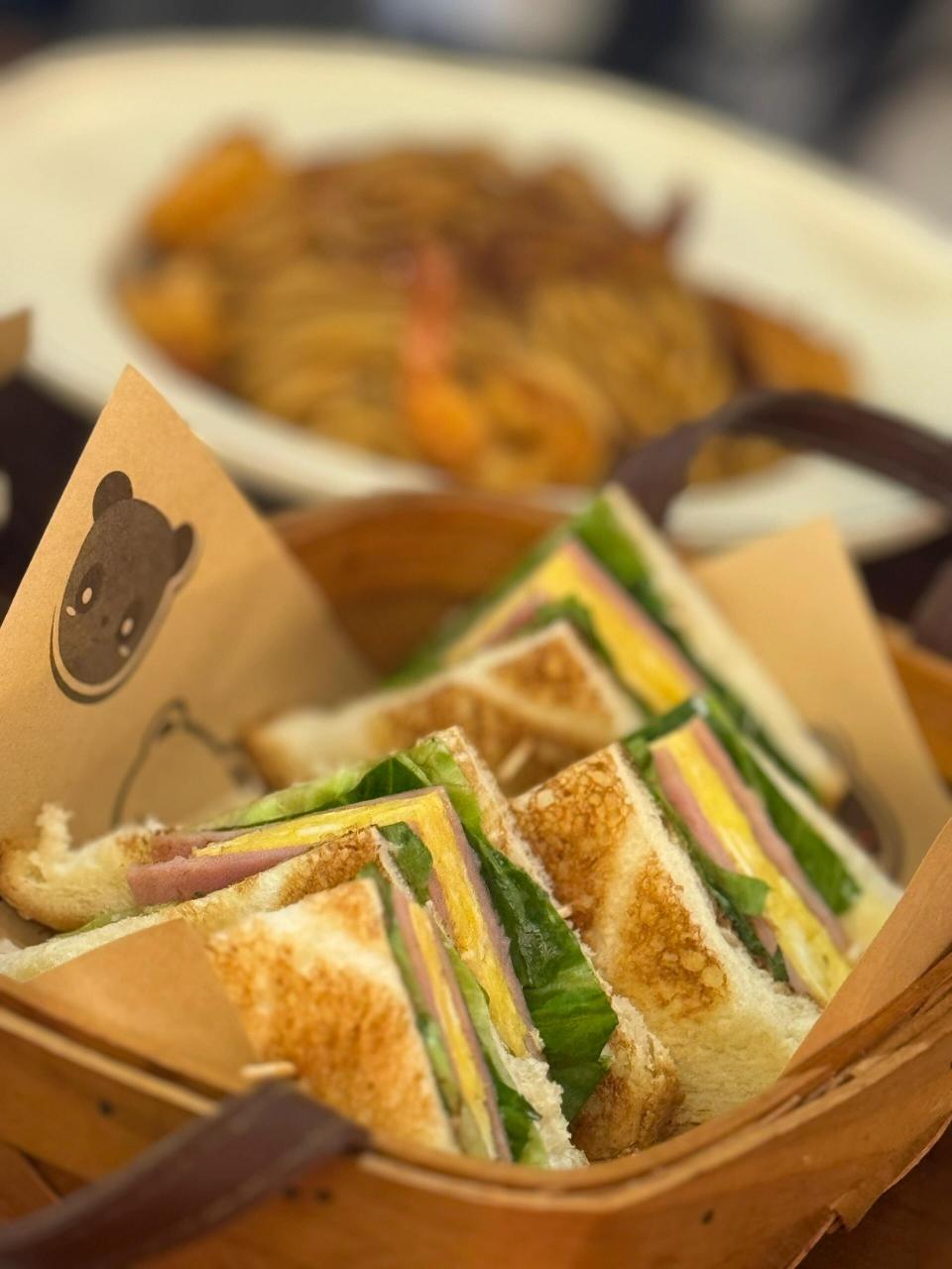 新乡宝龙美食00