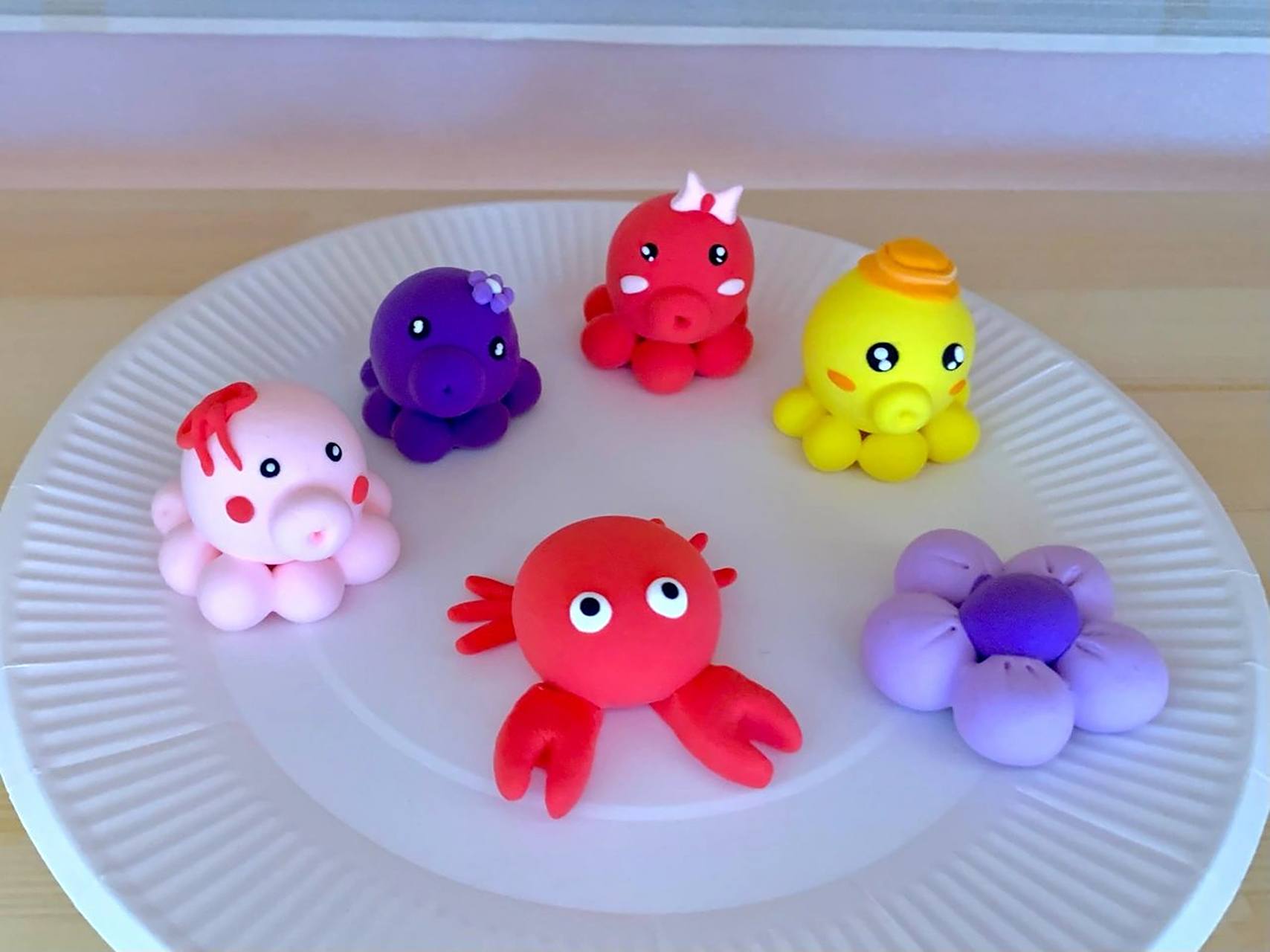 幼儿园超轻粘土作品 幼儿园中班环境创设 区域角泡泡泥作品 大碗拉面