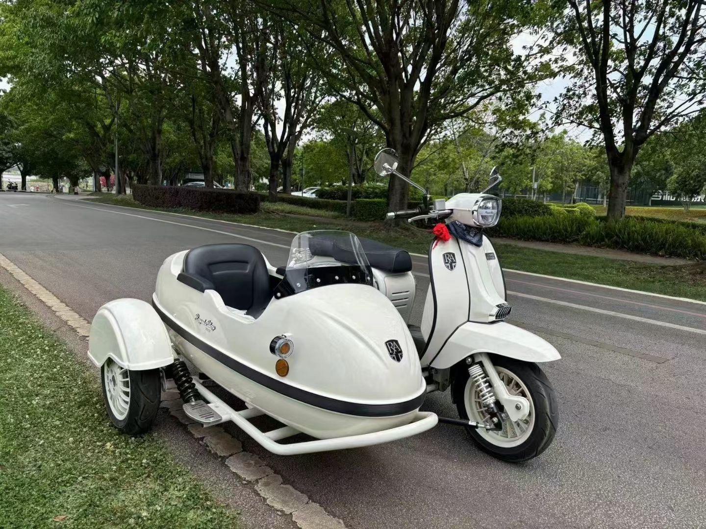 royal alloy英伦复古踏板摩托车,gp250边三轮摩托车,三轮挎斗子,象牙